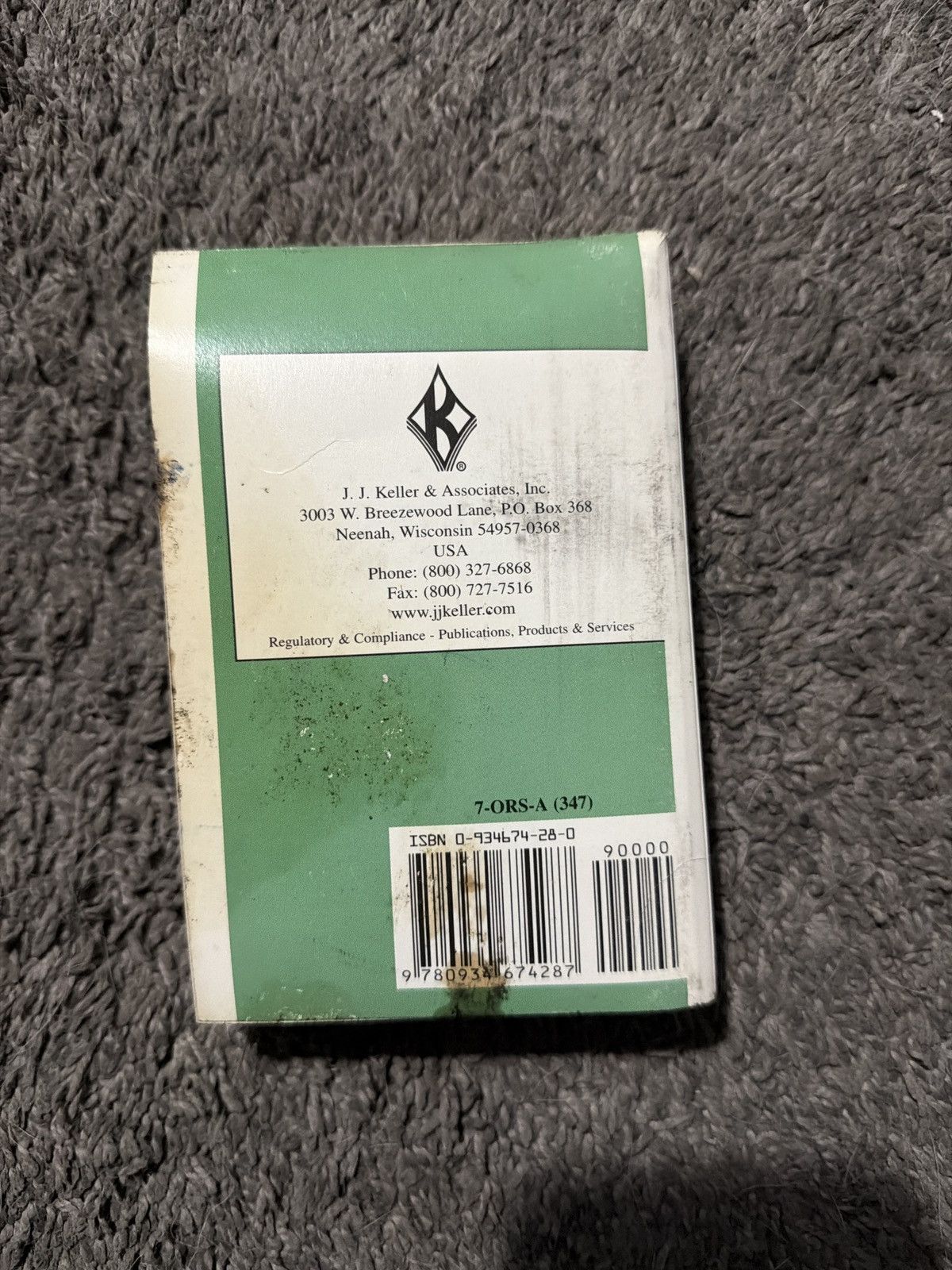 Vintage 2002 Federal Motor Carrier Safety Regulations Pocketbook Size ONE SIZE - 2 Thumbnail