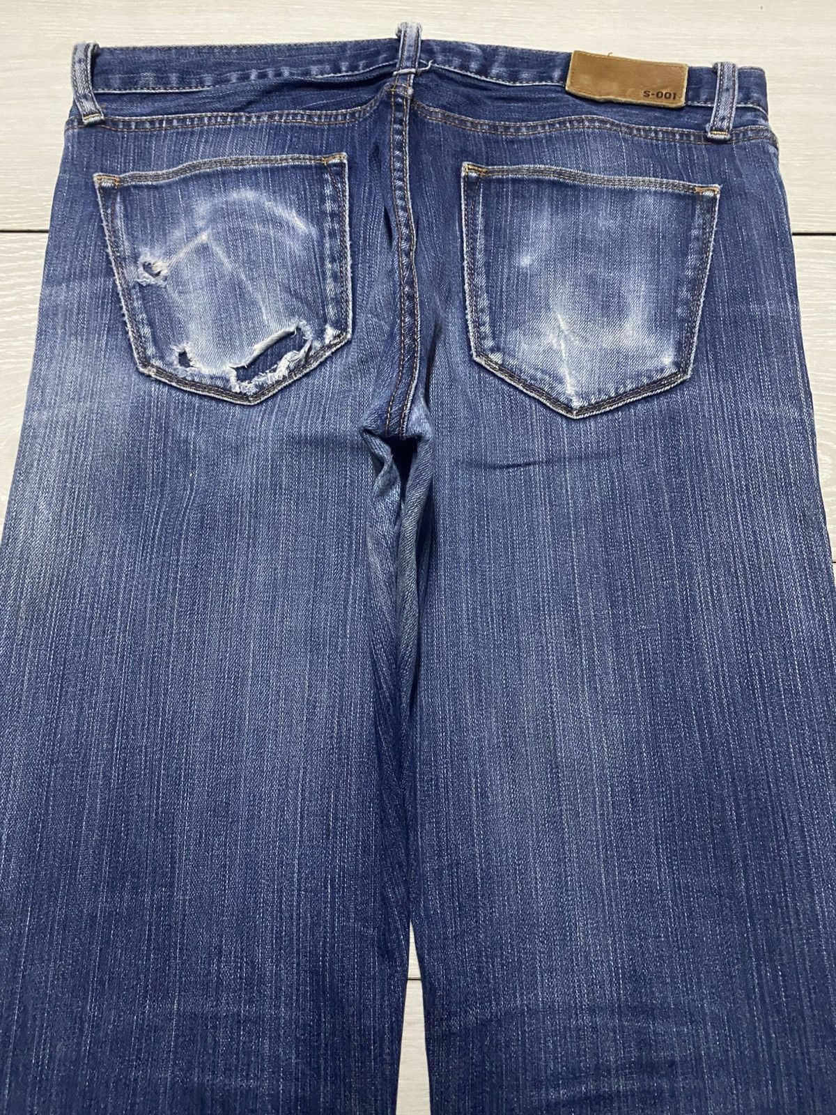 Japanese Brand Vintage Uniqlo S001 Blue Wash Straigt Slim Jeans Size US 32 / EU 48 - 4 Thumbnail