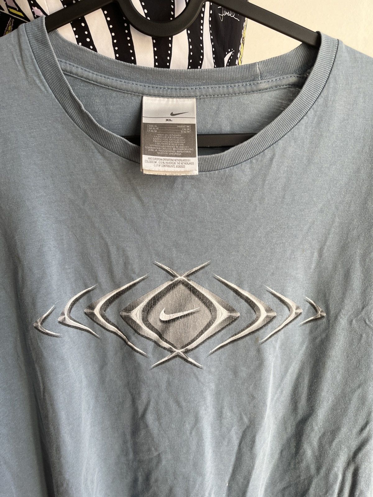 Nike × Vintage Vintage swoosh main logo 90s Nike tee Size US XL / EU 56 / 4 - 2 Thumbnail