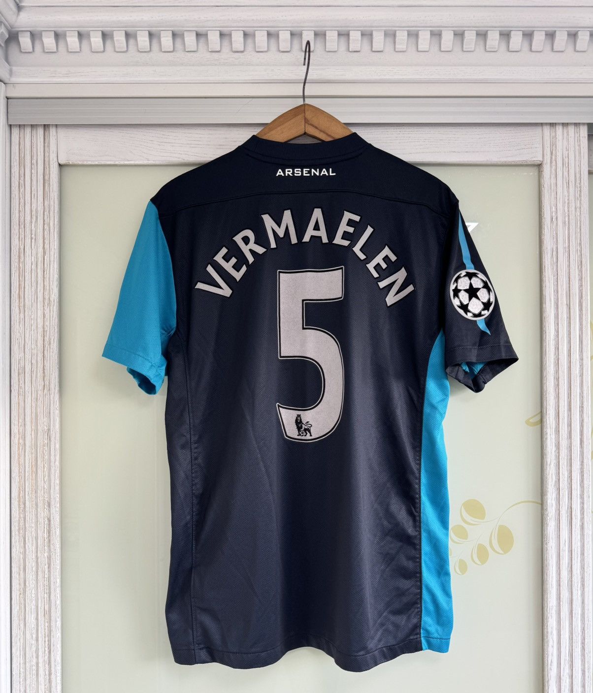 Nike Vermaelen #5 Arsenal 2011-2012 Away Soccer Jersey Kit Shirt Size US M / EU 48-50 / 2 - 1 Thumbnail