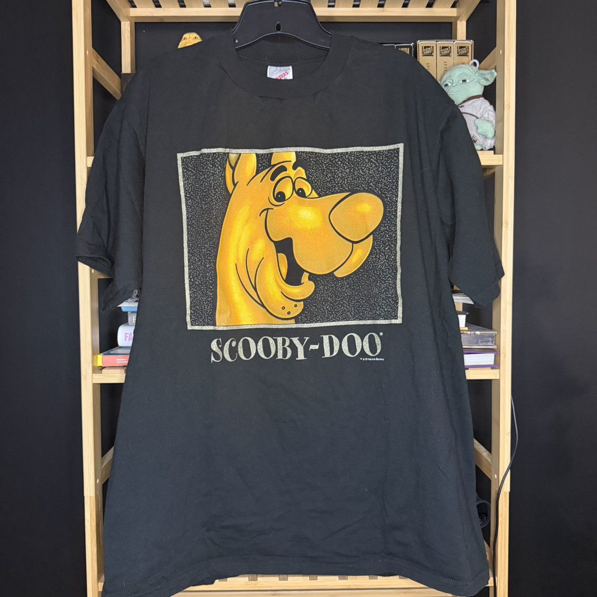 Jerzees Vintage 90s Scooby Doo Hanna Barbera Glitter T Shirt size XL Size US XL / EU 56 / 4 - 1 Thumbnail