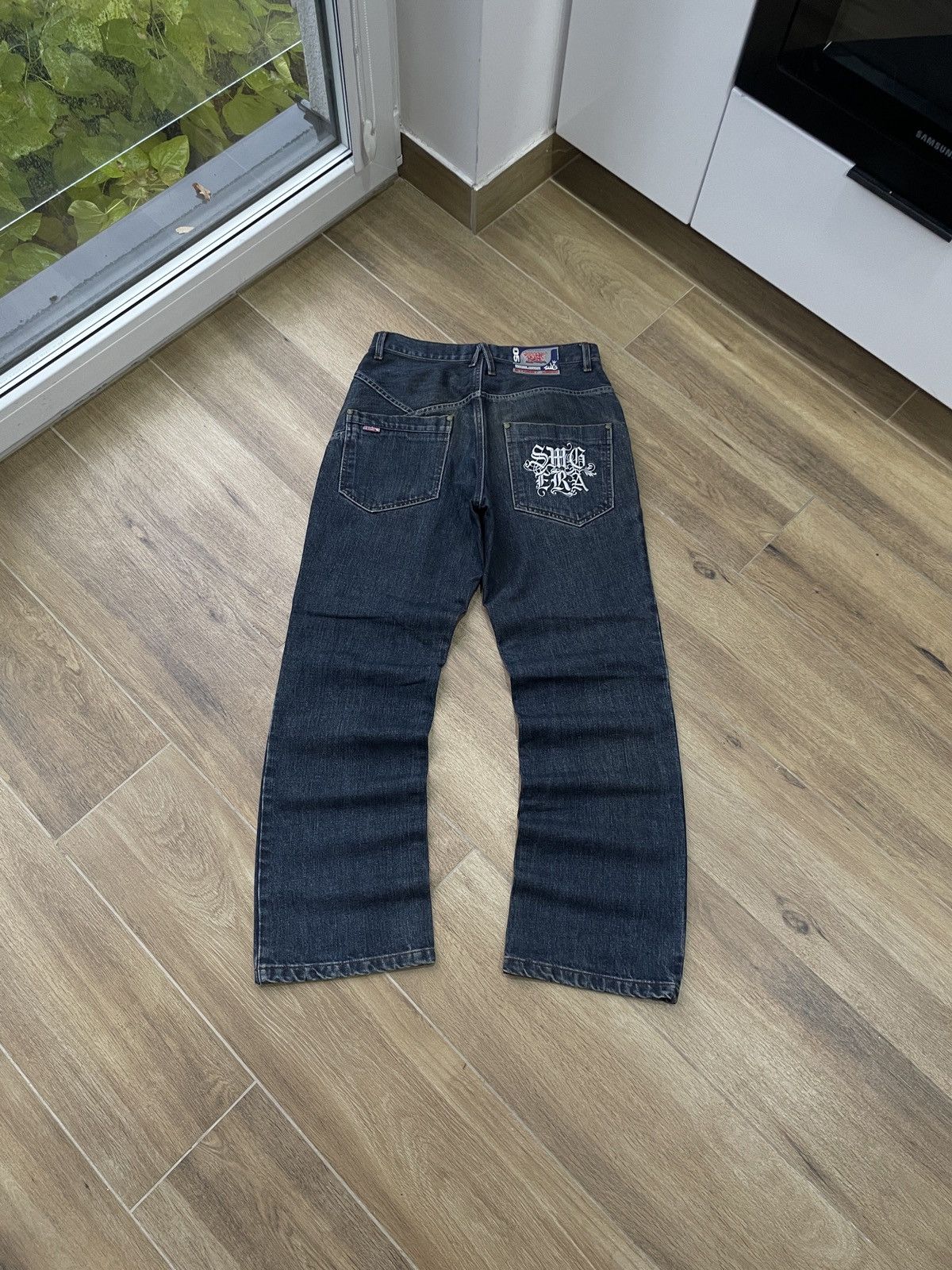 Vintage Vintage Baggy Jeans Flared Avant Garde Y2K Rap Washed Japan Size US 32 / EU 48 - 1 Thumbnail