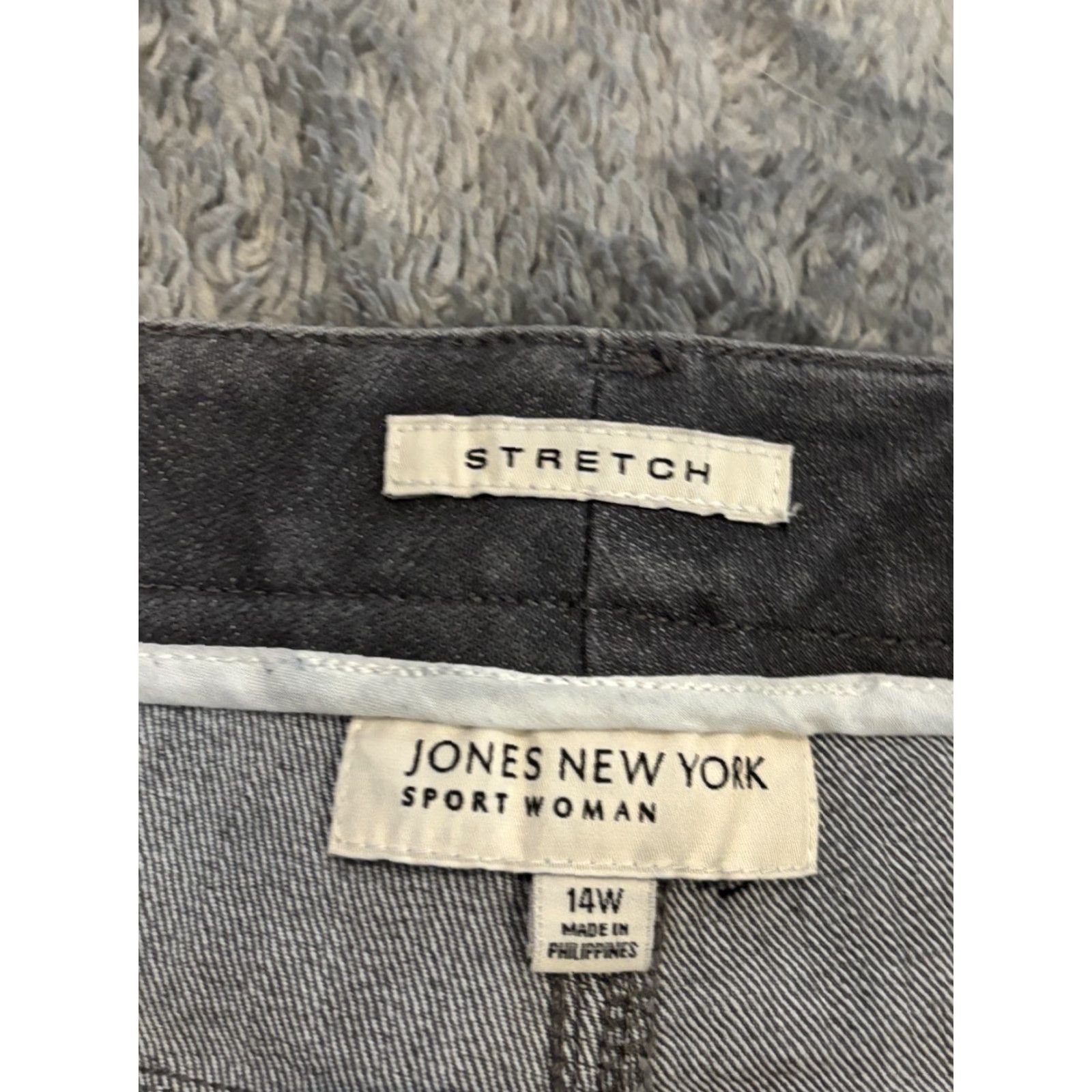 Jones New York Jones New York Sport Jeans Women’s 14W Gray Denim Straight Leg Casual Stretch Jeans Regular 5-Pocket Design Mens? Girls? Wait. Size 36" / US 14 / IT 50 - 2 Thumbnail