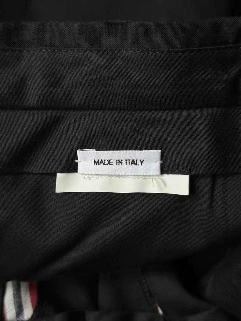 Thom Browne Thom Browne size3 Wool suit shorts Size US 27 - 3 Thumbnail