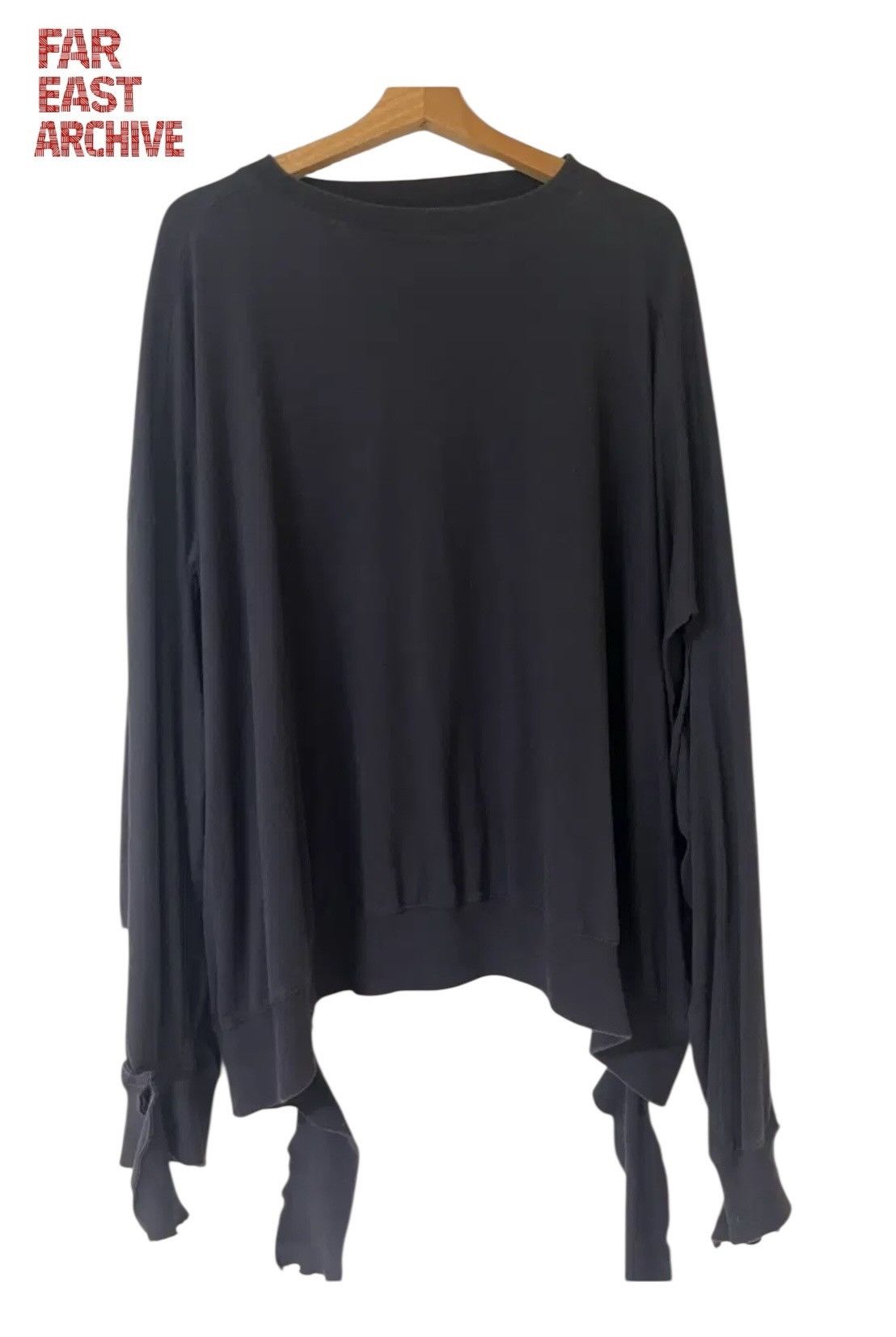 Vetements Zurich Antwerpen Split Long-Sleeve | Grailed