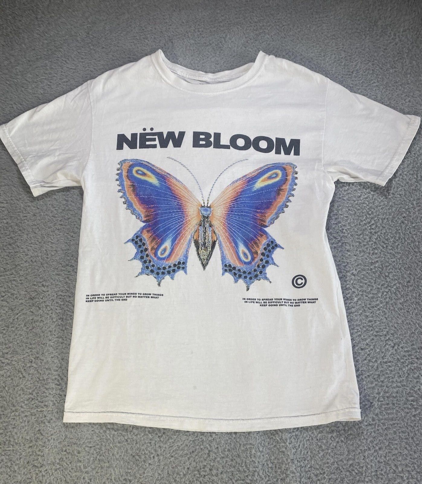 Noah Nova Mens T-Shirt Small “New Bloom” Butterfly Graphic Trip Size US S / EU 44-46 / 1 - 1 Thumbnail