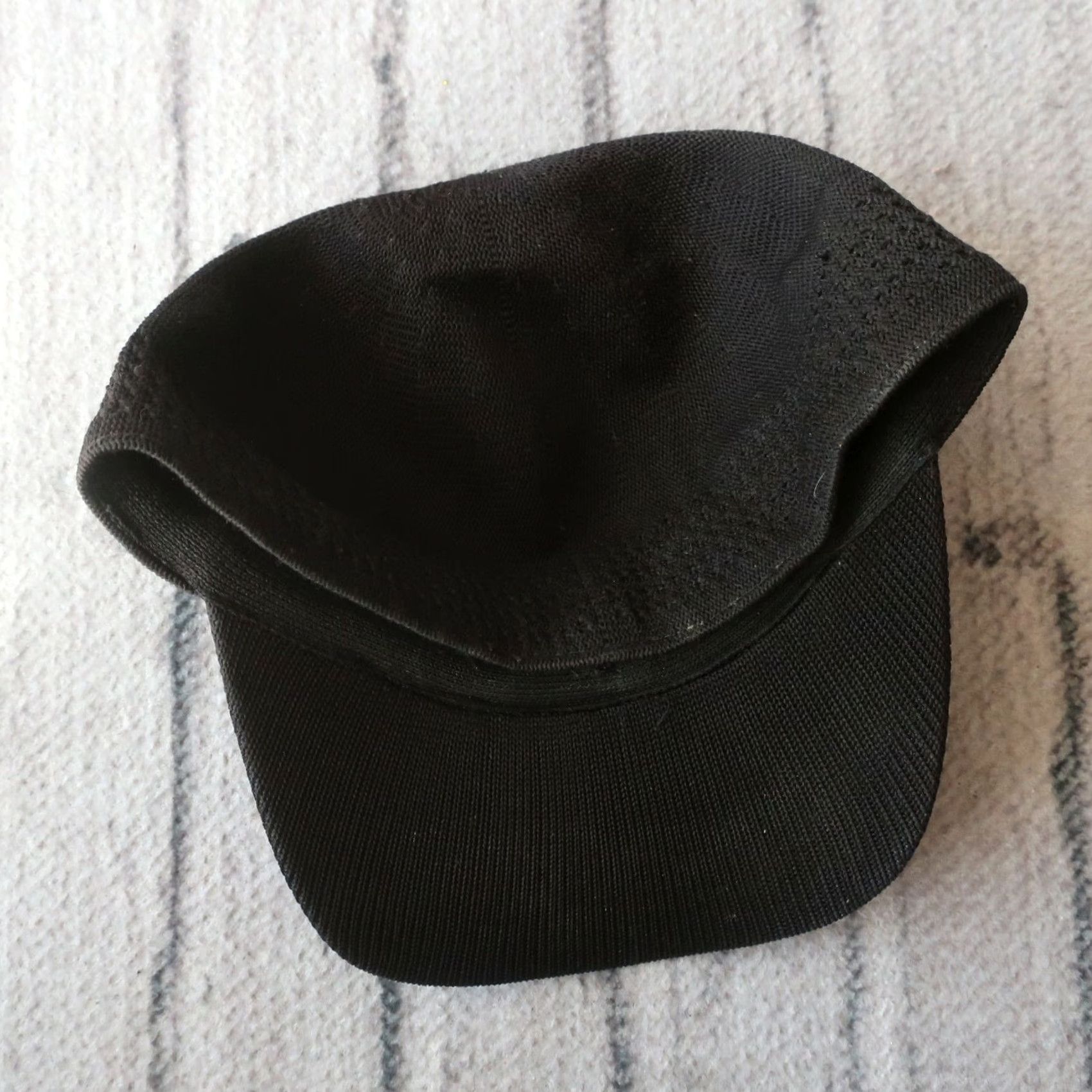 Obey VINTAGE Obey Hat Cap 90s Black Mens S-M Flexfit Hat Size ONE SIZE - 5 Thumbnail