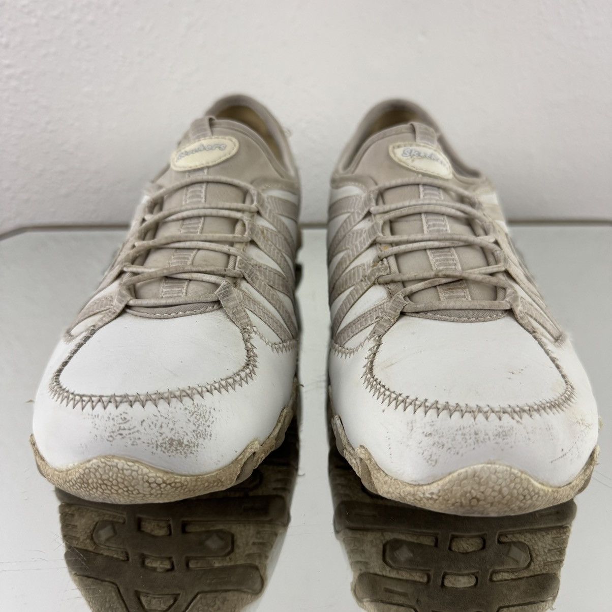 SKECHERS SKECHERS Vintage Y2K 2000s White Leather Sporty Slip Ons Size US 9.5 / IT 39.5 - 8 Thumbnail