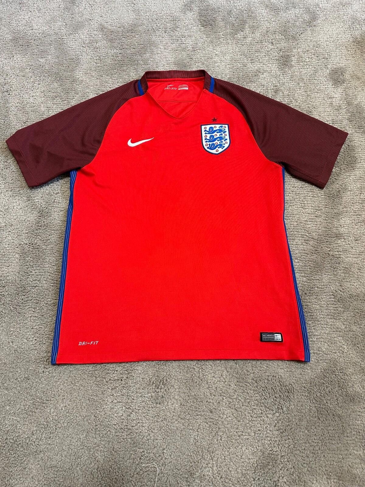 Nike #7 Gallagher England 2016/17 Football Shirt Soccer Jersey Size US L / EU 52-54 / 3 - 1 Thumbnail