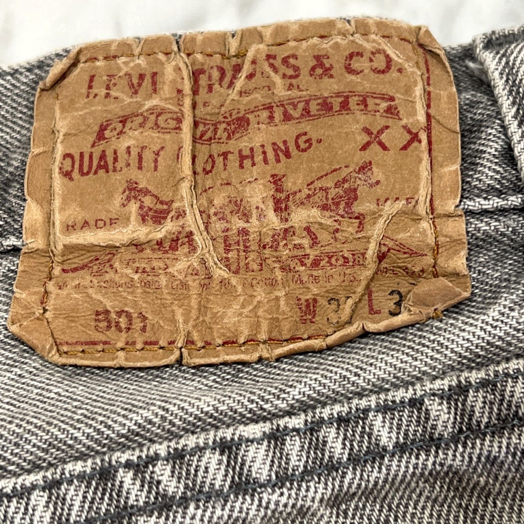 Levi's VINTAGE Levi’s 501 Jeans Men Gray 30x32 Button Fly Straight Made USA USA 5-Pocket 1970s Size US 30 / EU 46 - 6 Thumbnail
