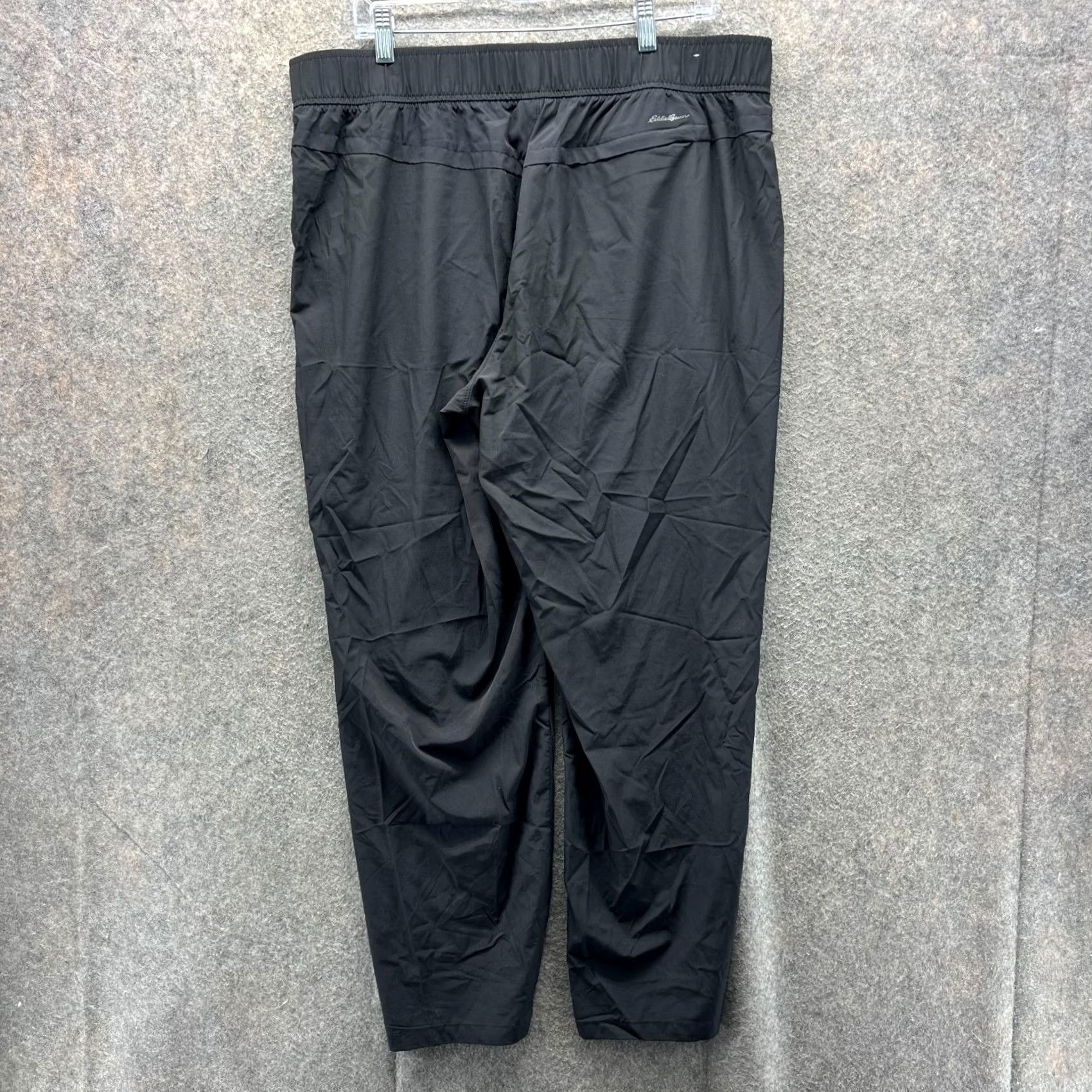 Eddie Bauer Eddie Bauer Pants Womens XL Black Elastic Waist Lightweight Knit Regular Inseam 30 in Straight Style Sweatpants Bag Logo Size 40" / US 18 - 2 Thumbnail