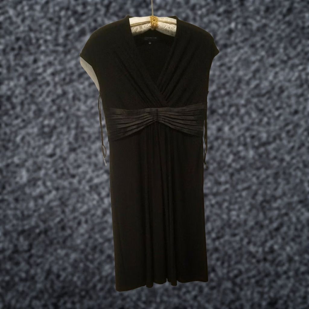 Jones New York Jones New York Black Cap Sleeve Faux Wrap Pleated Cocktail Dress Stretch Size 10 Size L / US 10 / IT 46 - 1 Thumbnail