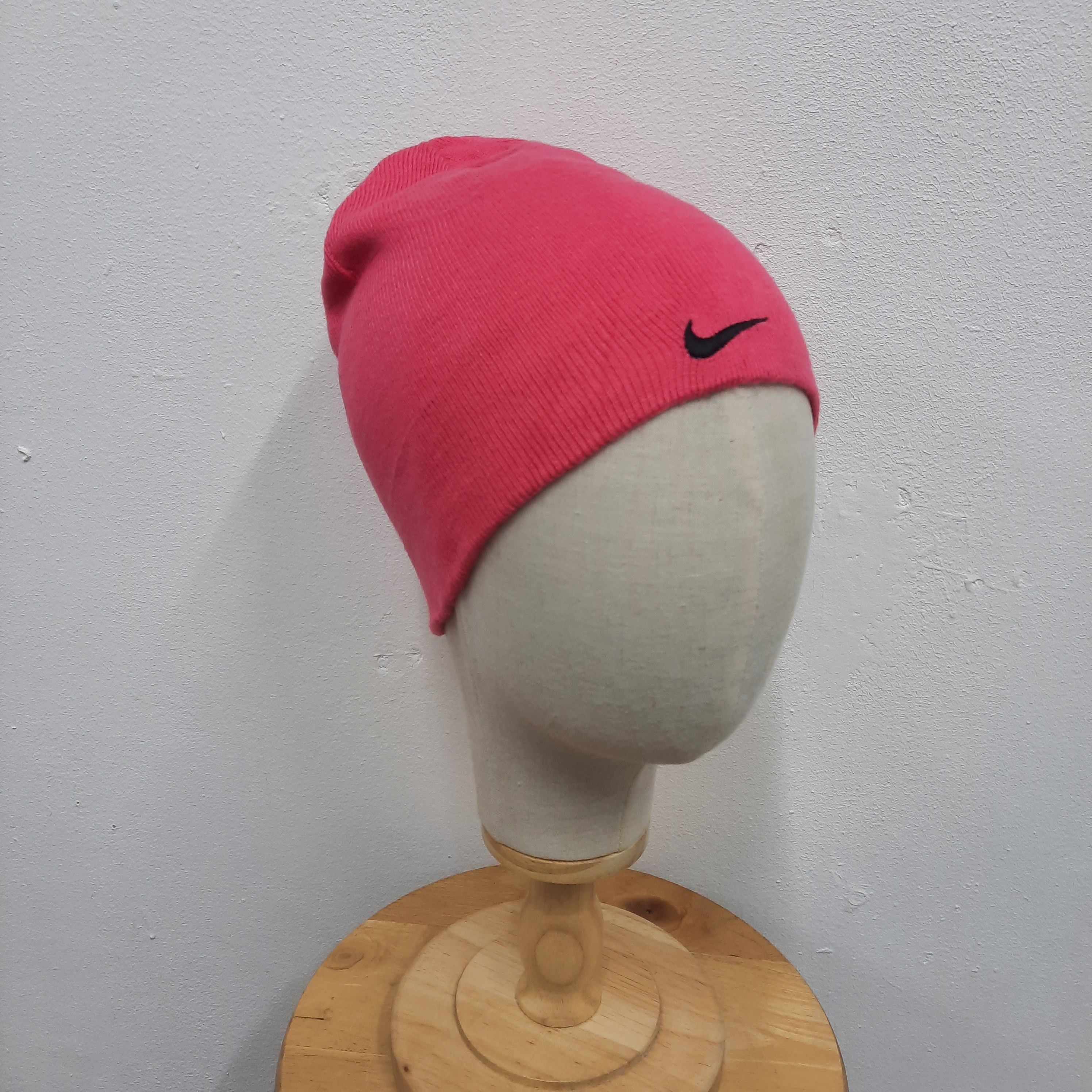 🔥Nike swoosh embroidery stripes reversible beanie hat