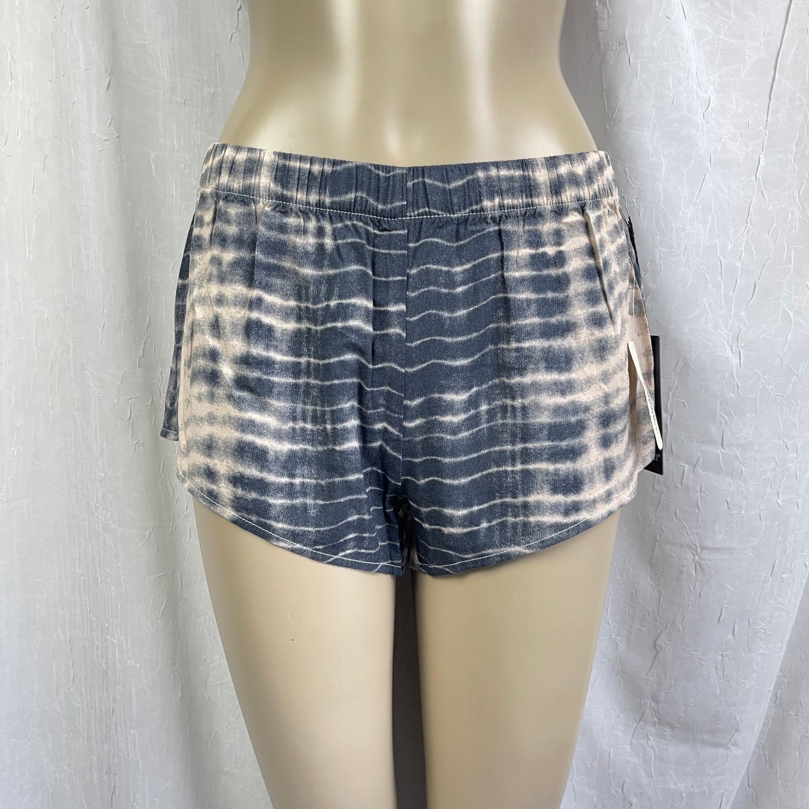 Forever 21 Taupe Charcoal Stripe Dye Dolphin Shorts Forever 21 XS NWT Size 23" - 1 Thumbnail