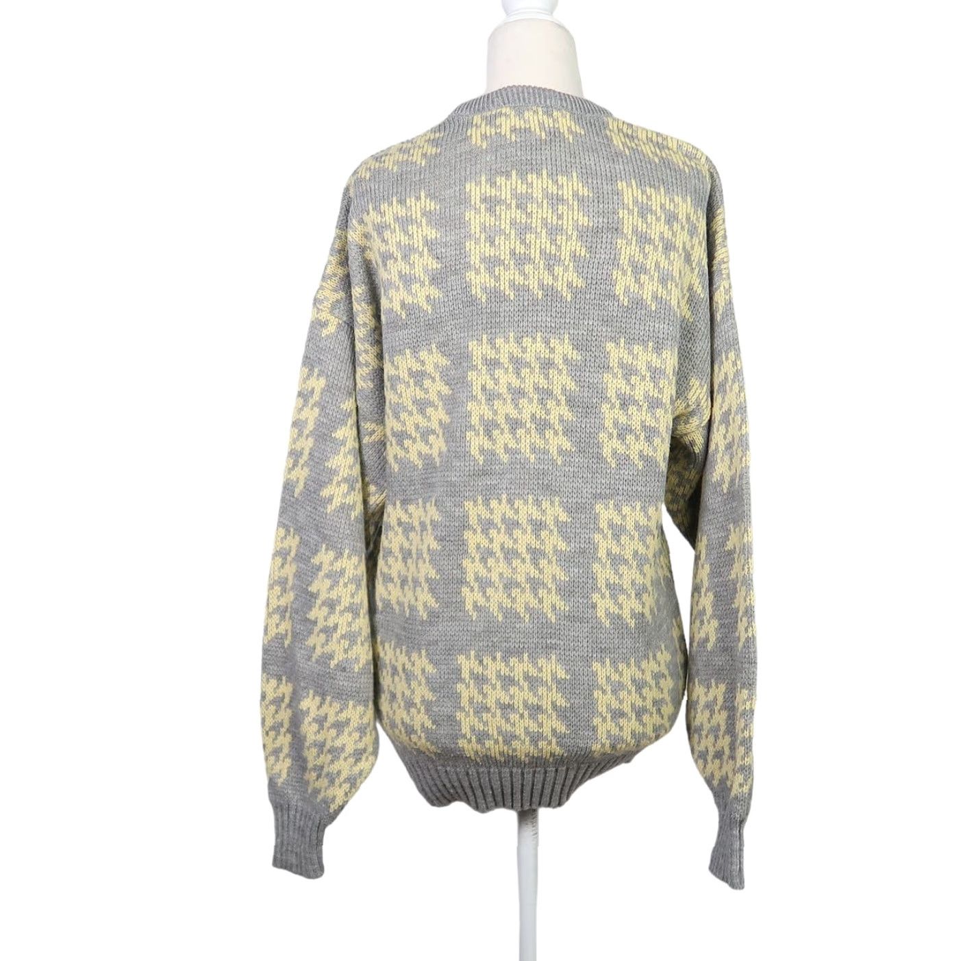 Vintage VINTAGE 80s Club Europe gray and yellow houndstooth knit sweater M Women Crew Neck Pullover Long Sleeve Fall Winter Casual Knit Size M / US 6-8 / IT 42-44 - 5 Thumbnail