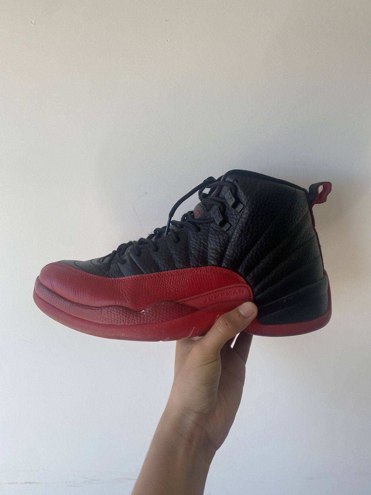 Jordan Brand Flu games jordan 12s Size US 9 / EU 42 - 7 Thumbnail