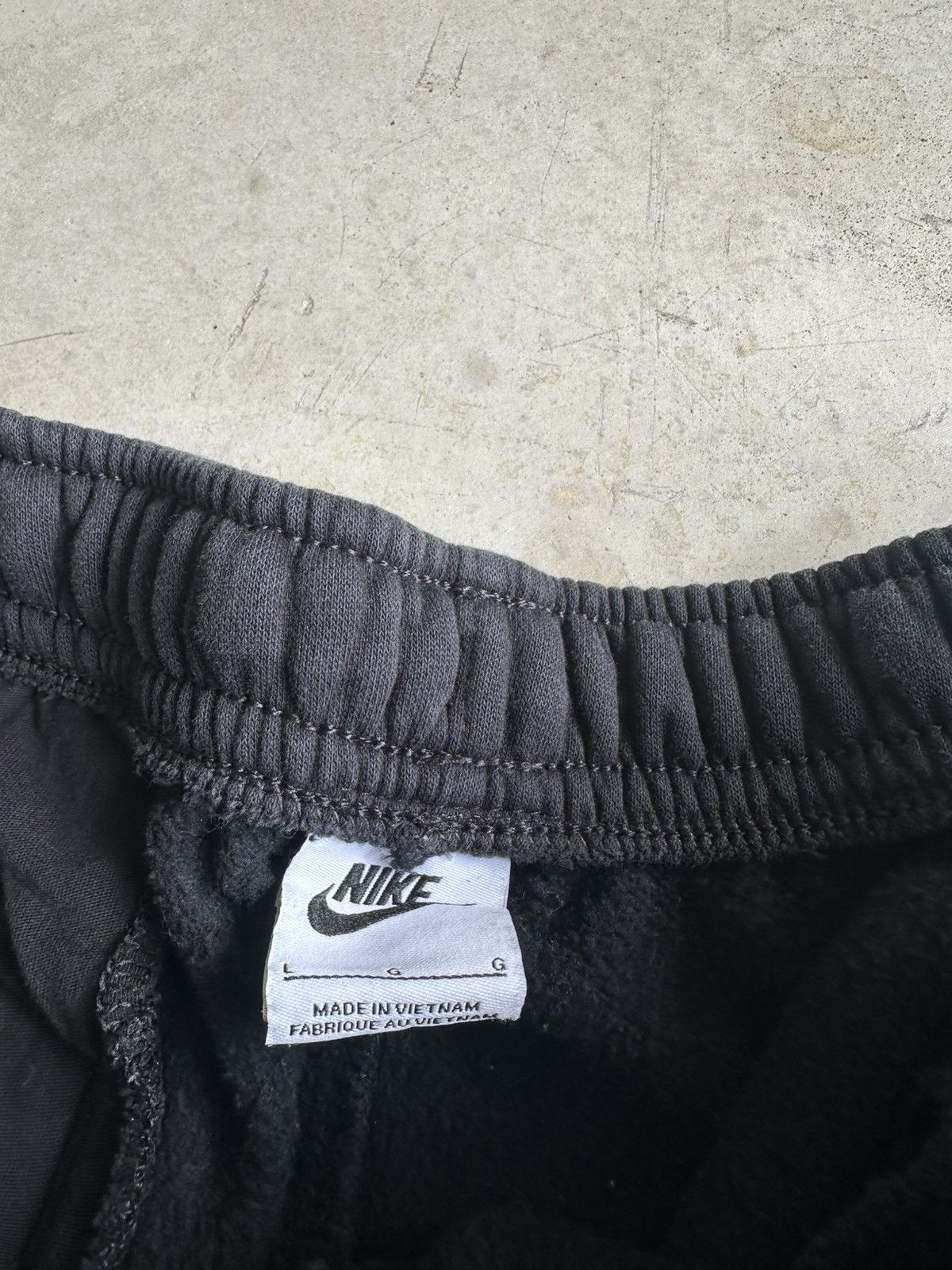 Nike Black Nike Sweatpants Size US 34 / EU 50 - 3 Thumbnail