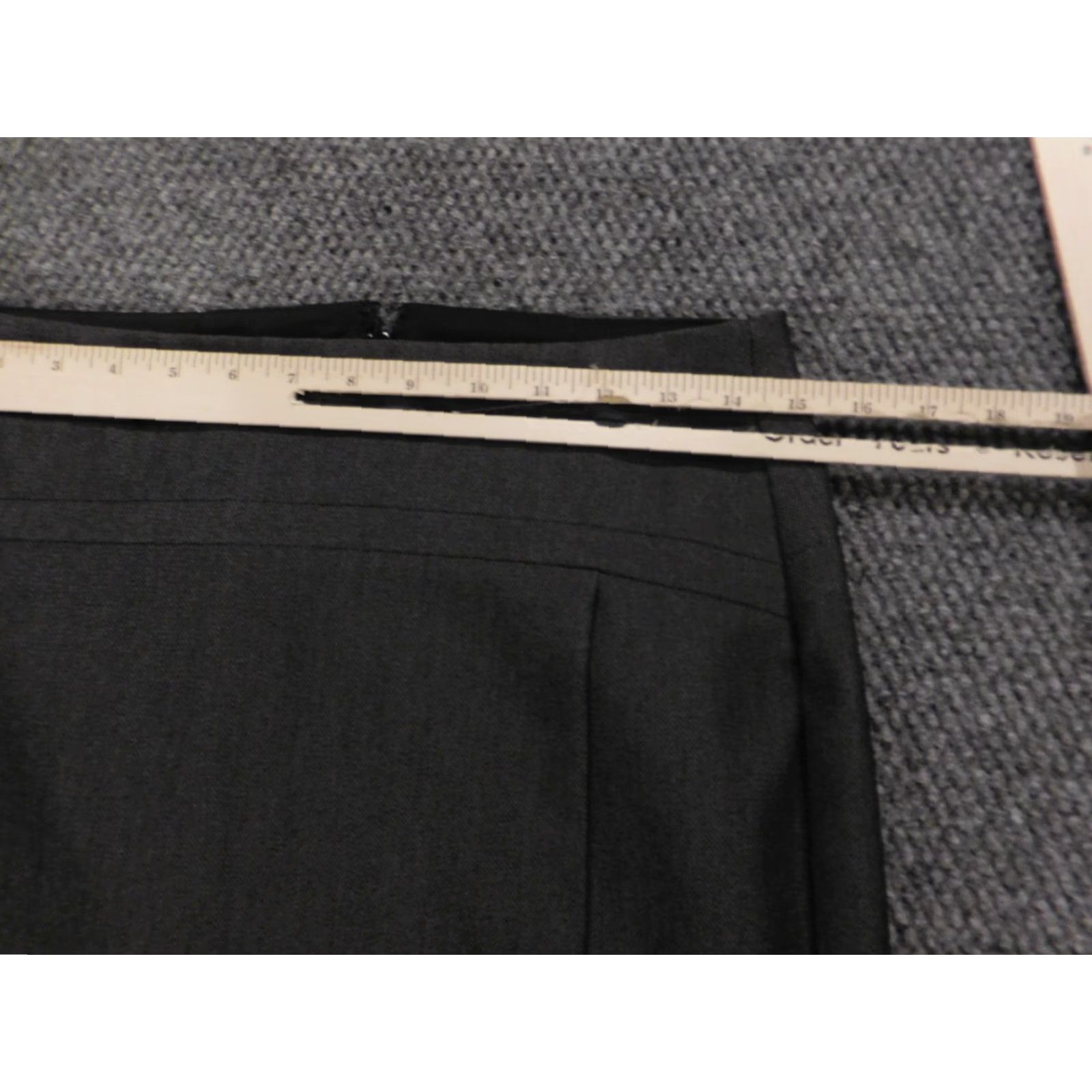 Express Express Skirt Womens 2 Gray A-Line Zip Knee Length Stretch Casual Regular Size 2 Polyester Viscose Knit Zipper Mens? Size 26" / US 2 / IT 38 - 4 Thumbnail