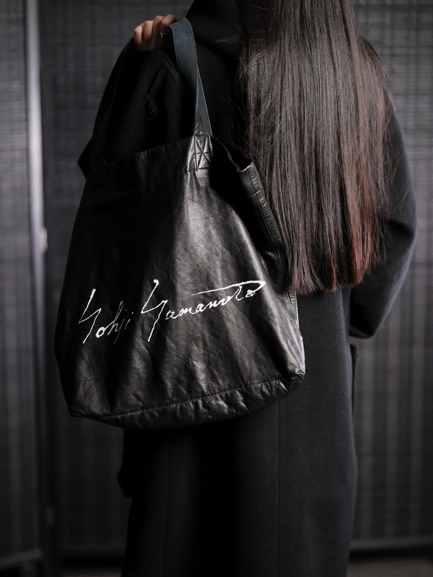 Yohji Yamamoto Yohji Yamamoto 24AW Vintage Logo Signature Tote Bag Size ONE SIZE - 2 Thumbnail