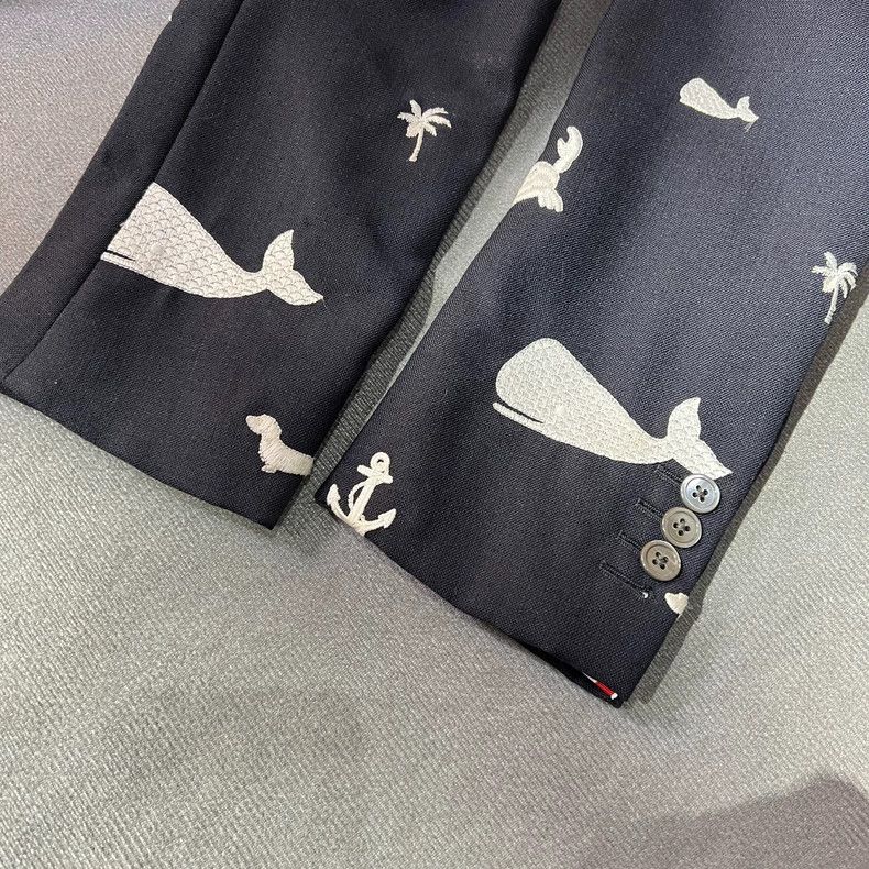 Thom Browne Thom Browne Blue ocean whale embroidered suit Size US XL / EU 56 / 4 - 4 Thumbnail