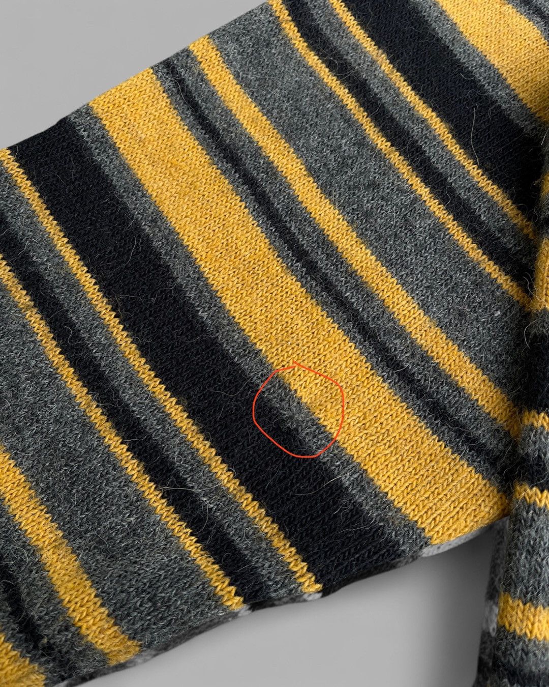 Giorgio Armani 🔥80’s GIORGIO ARMANI Golden Eagle Wool Alpaca Jumper Size US M / EU 48-50 / 2 - 18 Thumbnail