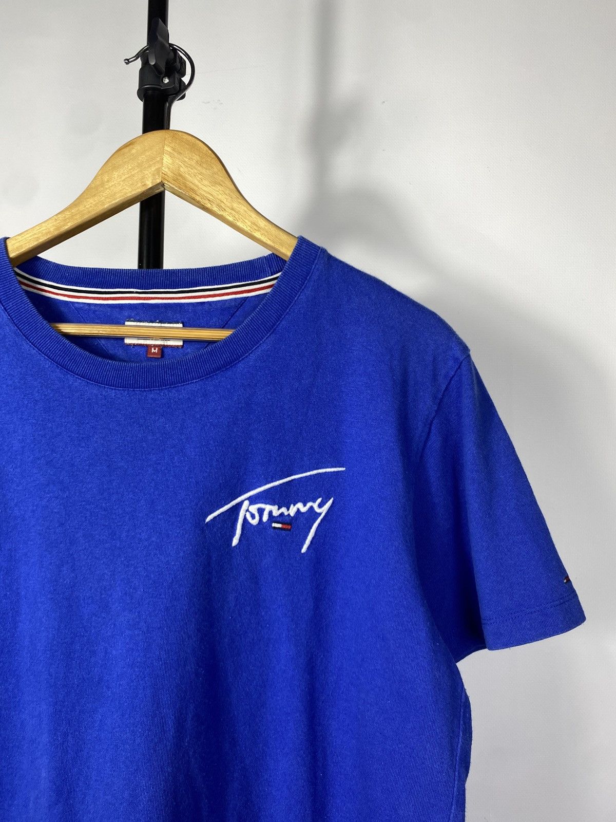 Tommy Hilfiger × Vintage Vintage USA Tommy Hilfiger vintage big logo t-shirt Size US M / EU 48-50 / 2 - 5 Thumbnail