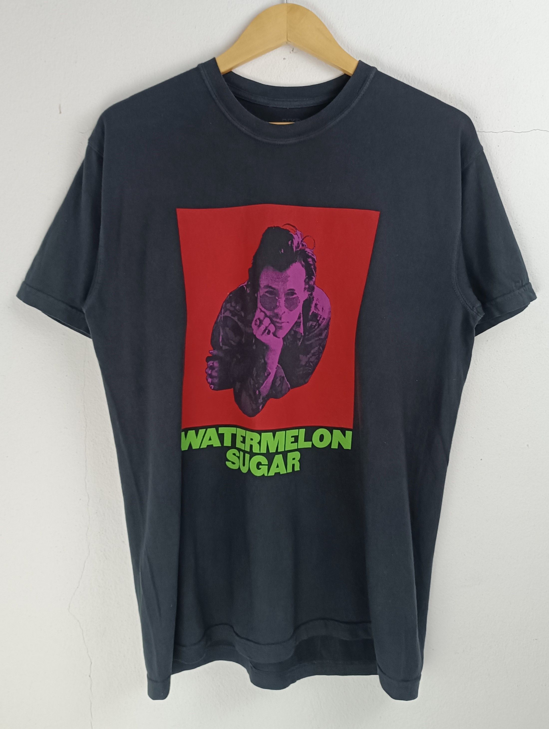 Vintage HARRY STYLES WATERMELON SUGAR FADED TEE Size US M / EU 48-50 / 2 - 3 Thumbnail