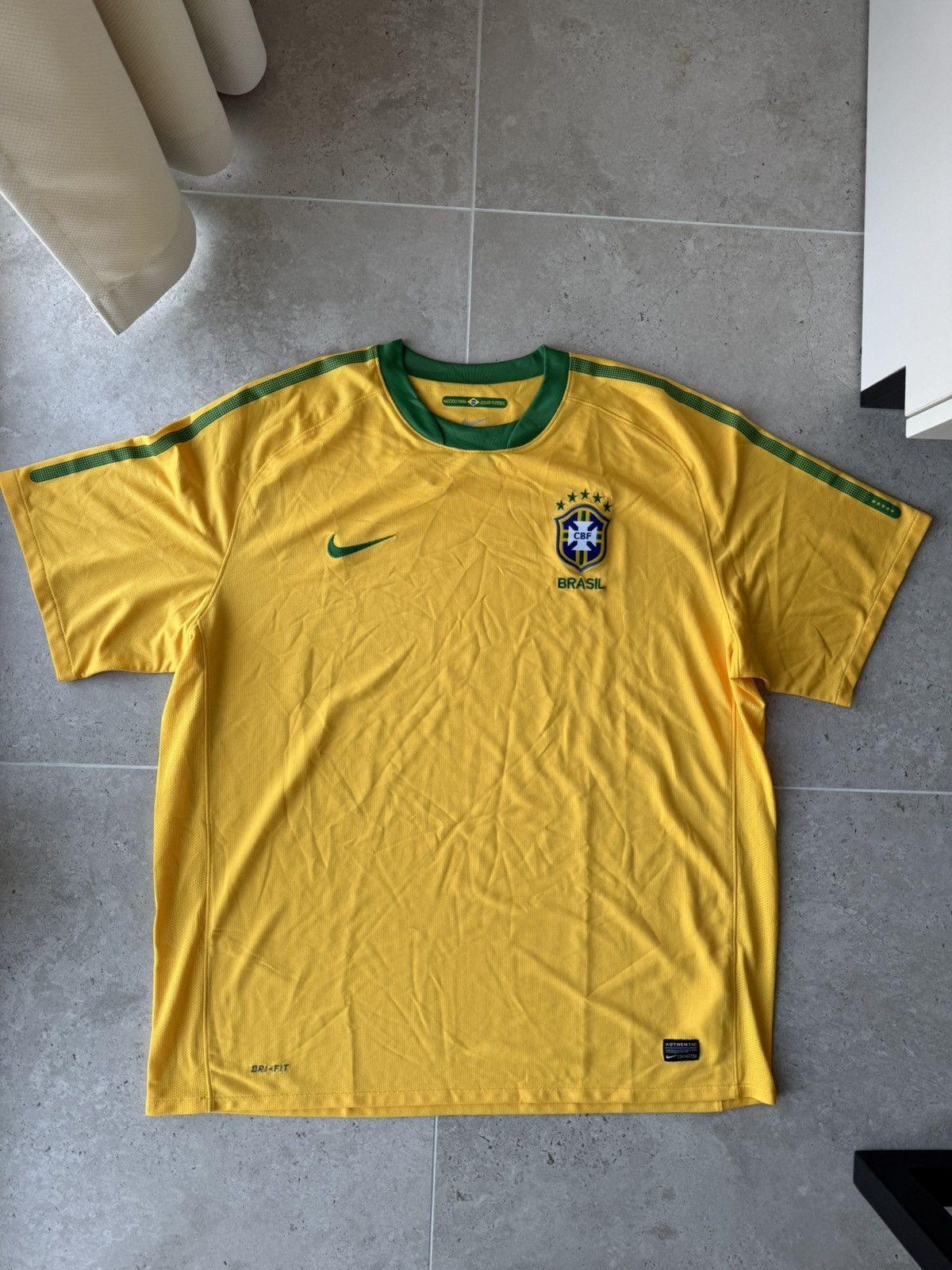 Nike Nike Brazil 2010/2011 jersey blokecore authentic Size US XXL / EU 58 / 5 - 1 Thumbnail