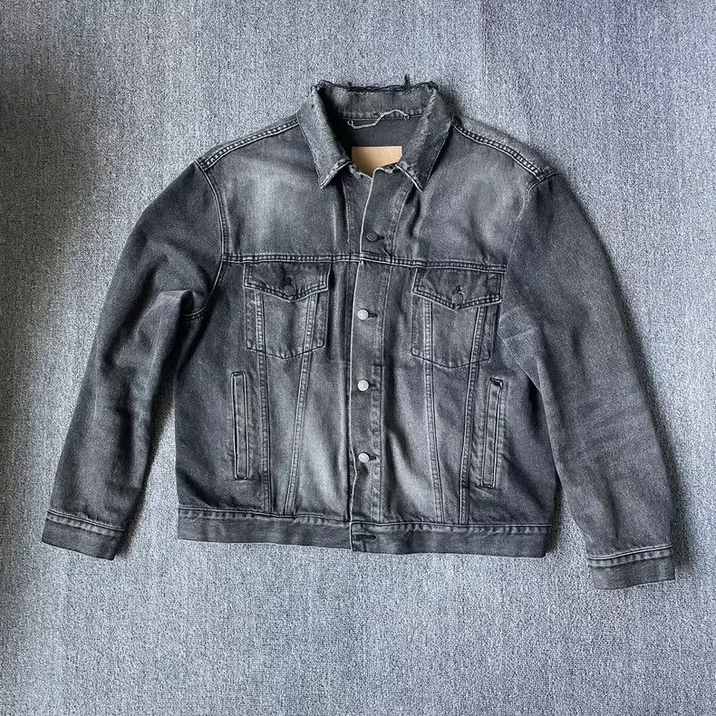 Balenciaga Balenciaga Grey logo print water-washed distressed denim j Size US XXS / EU 40 - 1 Thumbnail