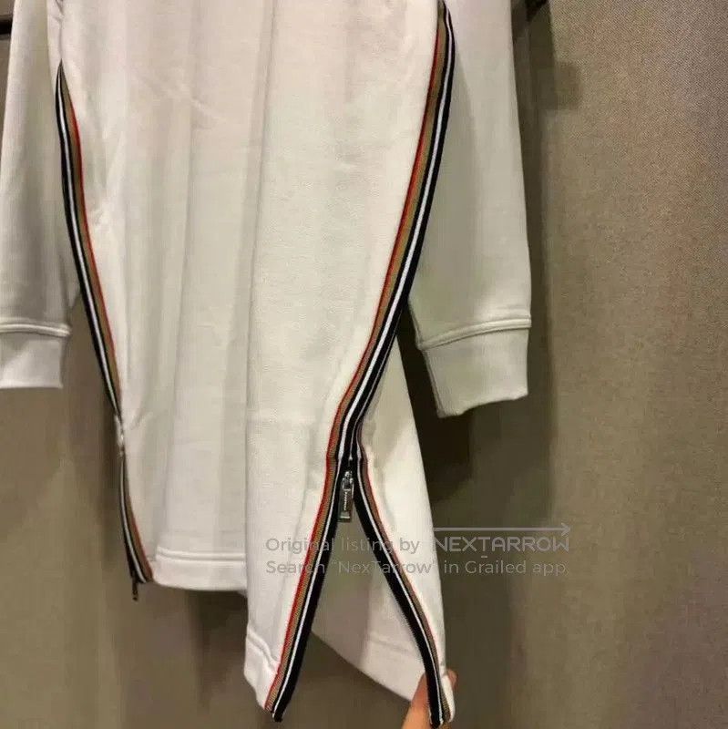 Burberry Burberry White Cotton Logo Sweatshirt. Size L / US 10 / IT 46 - 7 Thumbnail