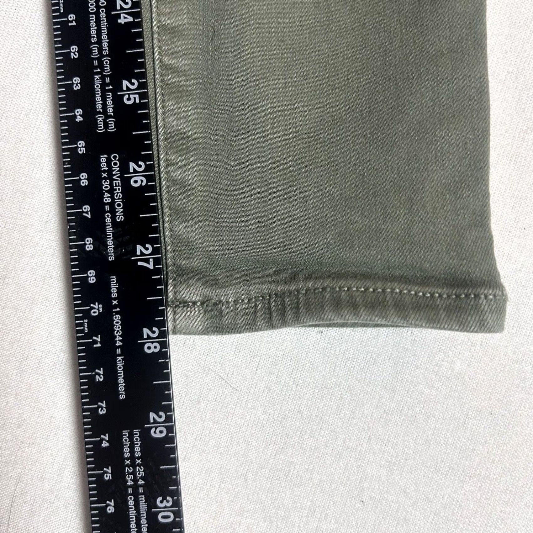 American Eagle Outfitters American Eagle Outfitters Super Stretch X Hi-Rise Jeggings Size 6 Green Jeans Size 28" / US 6 / IT 42 - 7 Thumbnail