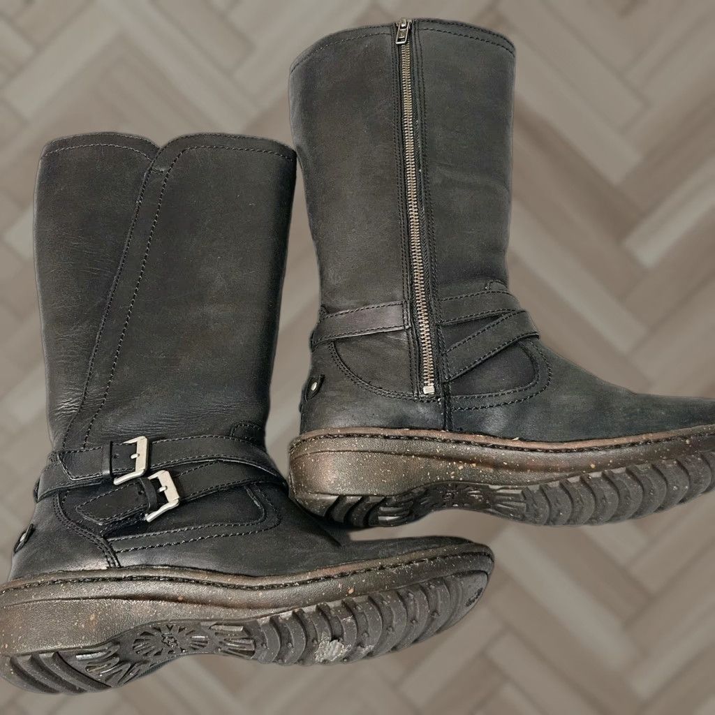 Ugg UGG Rosen Tall Black Leather Sheepskin Sherpa Lined Boots Size 7 Buckle #1005450 Size US 7 / IT 37 - 1 Thumbnail
