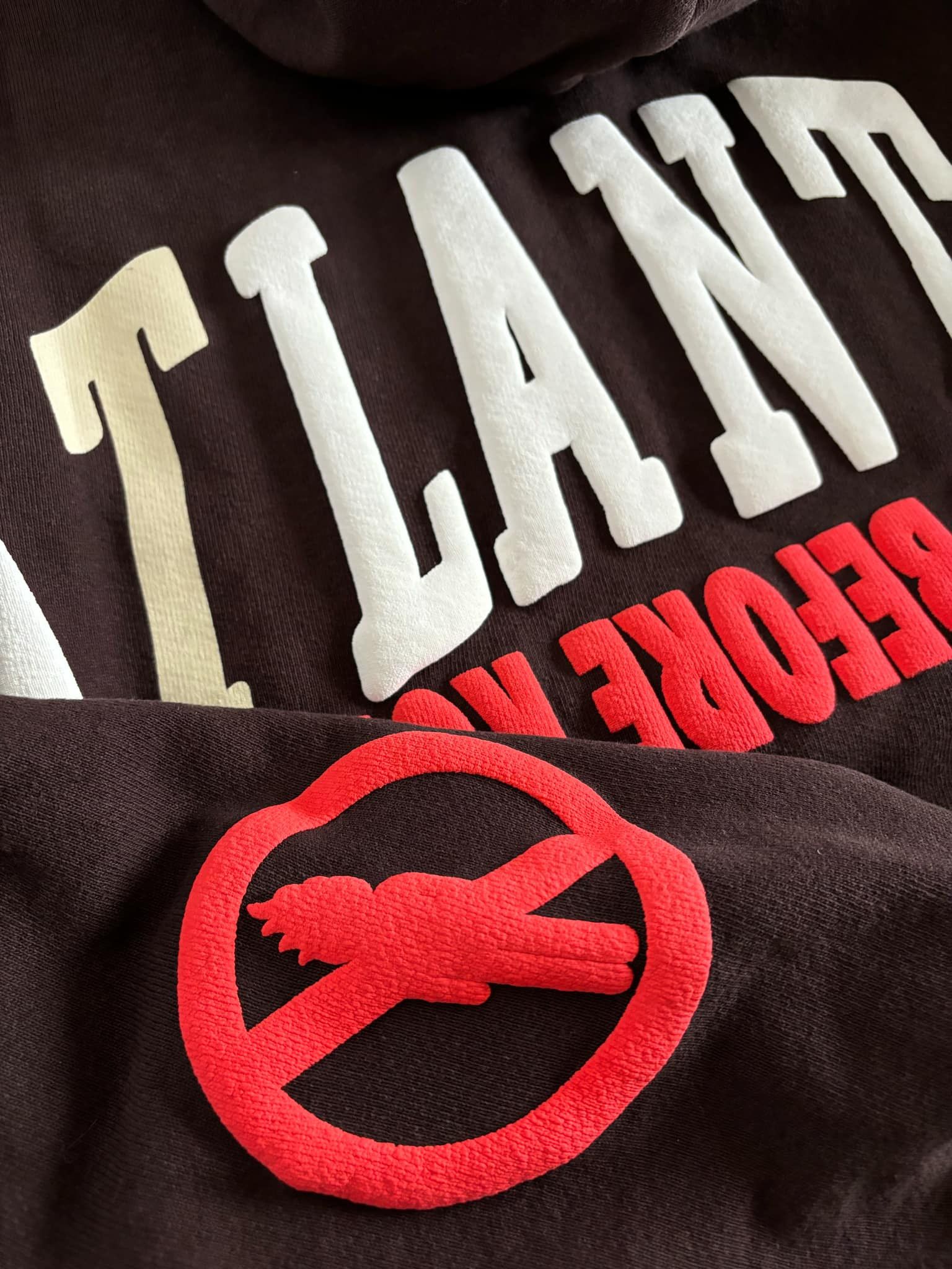 Travis Scott Travis Scott x Cactus Plant Flea Market "Free Thugger" Size US M / EU 48-50 / 2 - 4 Thumbnail