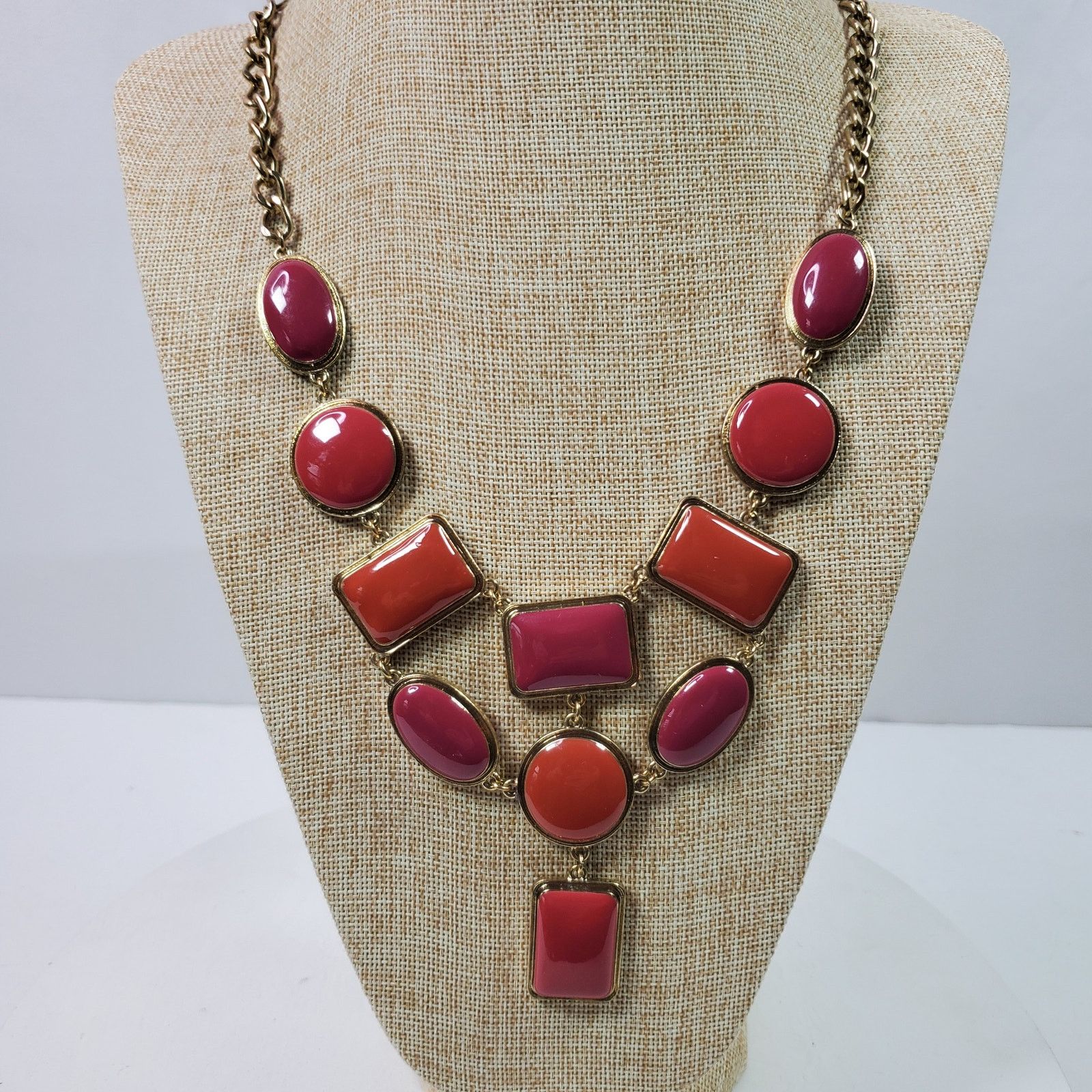 The Unbranded Brand Casual Career Necklace Gold Tone Chain w/ Pink Bib 20 Inch Size ONE SIZE - 1 Thumbnail