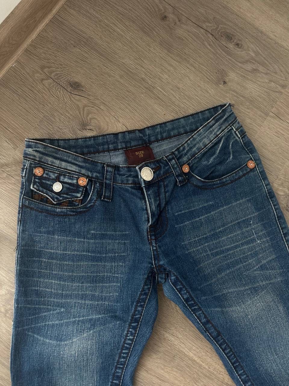 True Religion × Vintage Vintage True Religion Denim W’s Big Logo Pants Size US 29 - 14 Thumbnail