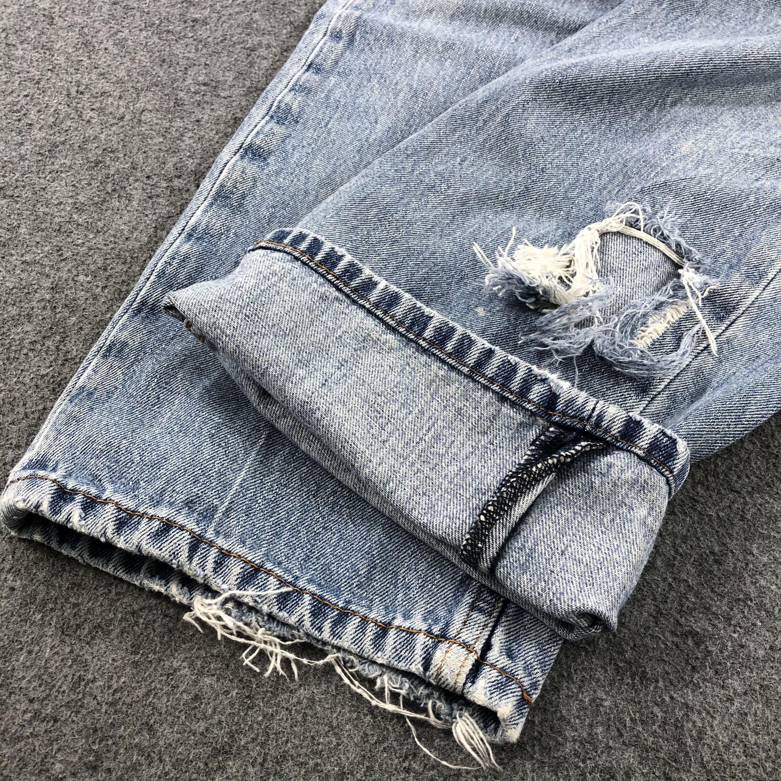 Levi's × Vintage Vintage Blue Wash Levis 505 Jeans-JM1832 Size US 35 - 7 Thumbnail