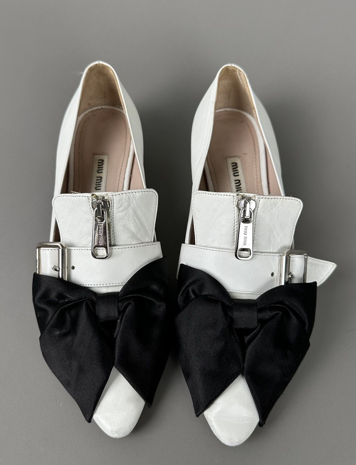 Miu Miu Miu Miu - Ballerinas Bow / Front Zipped Flats White Leather Size US 7 / IT 37 - 2 Thumbnail