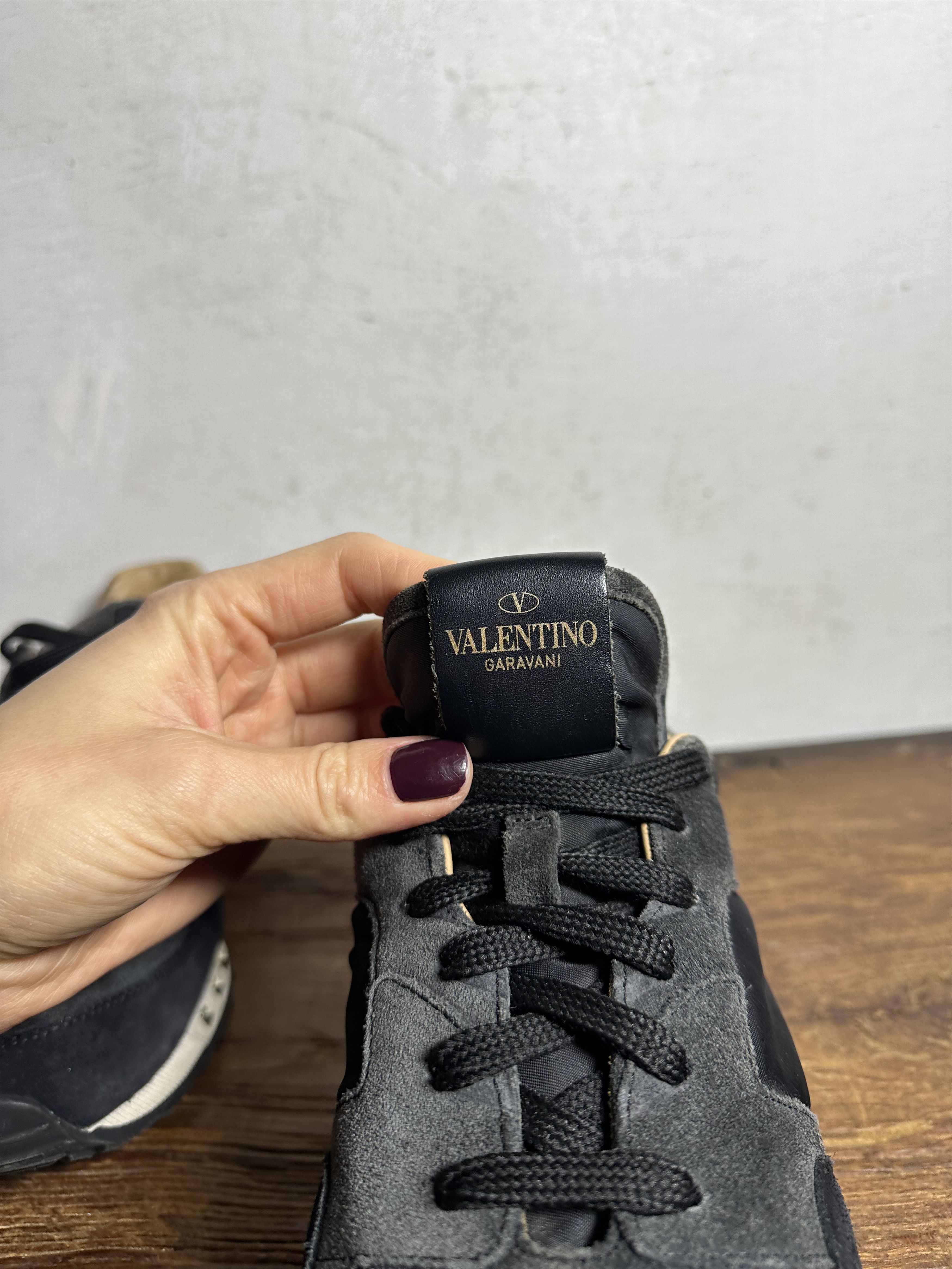 Valentino Valentino Garavani Suede-trim Soul Rockstud sneakers Size US 10 / EU 43 - 10 Thumbnail