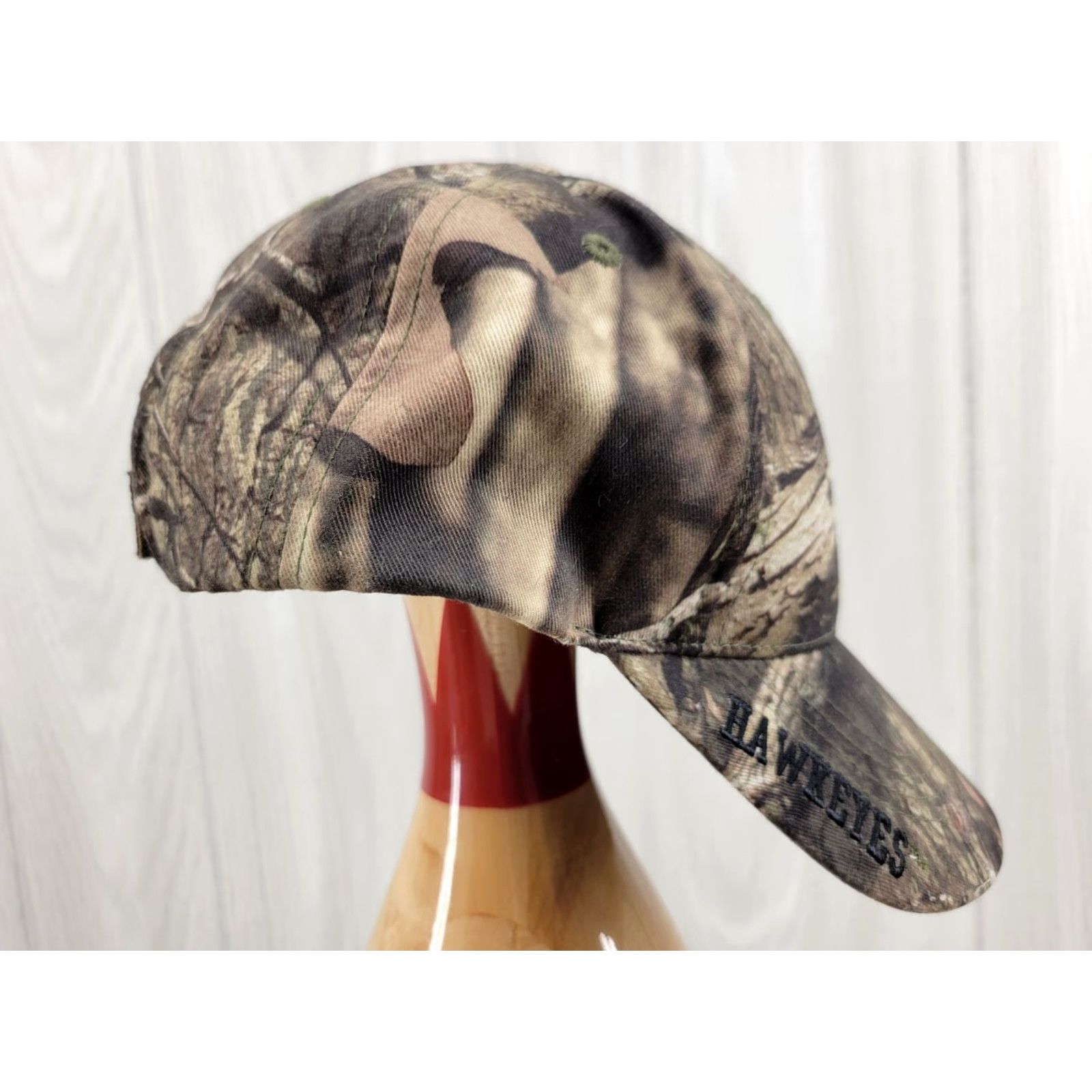 Russell Athletic Iowa Hawkeyes Camouflage Hat Russell Athletics Strapback Mossy Oak College Baseball Cap Men Adjustable Green College Army 90s (if applicable) Size ONE SIZE - 5 Thumbnail