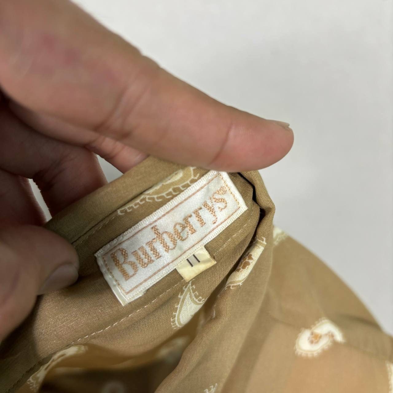 Burberry Vintage Burberrys Paisley Silk Shirt 90s C-TK83 M Rare Size M / US 6-8 / IT 42-44 - 7 Thumbnail