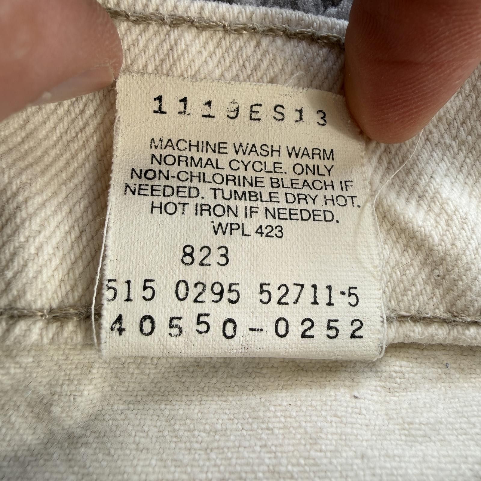 Levi's Vintage Levis 550 Relaxed Fit Jeans Made In USA Cream 33x32 Size US 33 - 9 Thumbnail