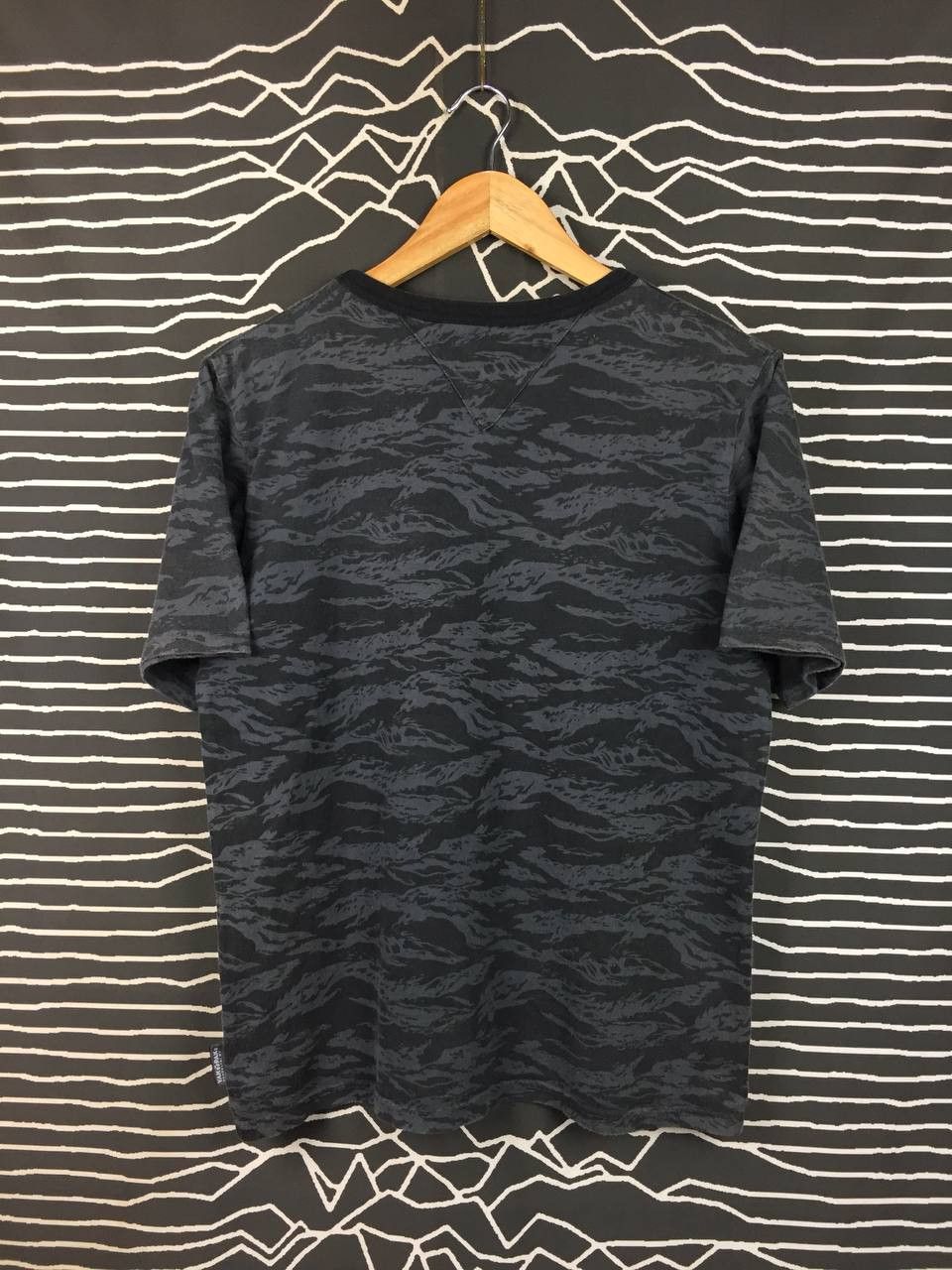 Japanese Brand Yak Pak Brooklyn NY Box Logo Camouflage Tee Size S Size US S / EU 44-46 / 1 - 9 Thumbnail