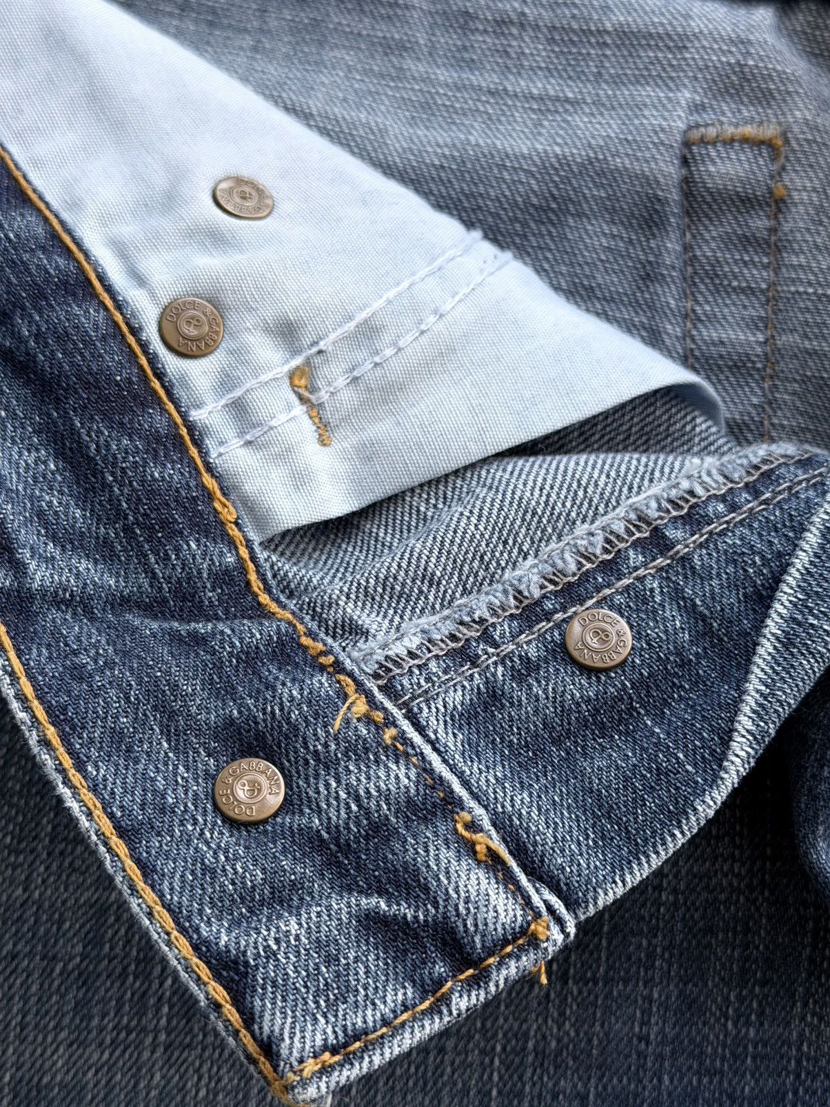 Dolce & Gabbana 2000s Dolce & Gabbana Washed Denim Jeans Size US 32 / EU 48 - 15 Thumbnail