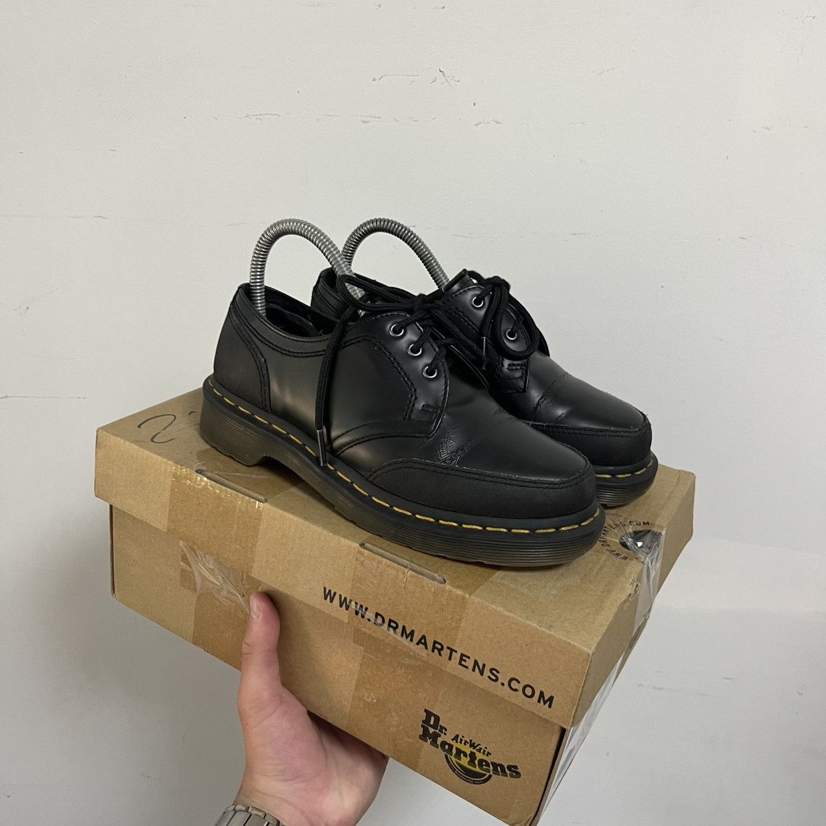 Dr. Martens Dr. Martens Low Black Color Size US 6 / IT 36 - 2 Thumbnail
