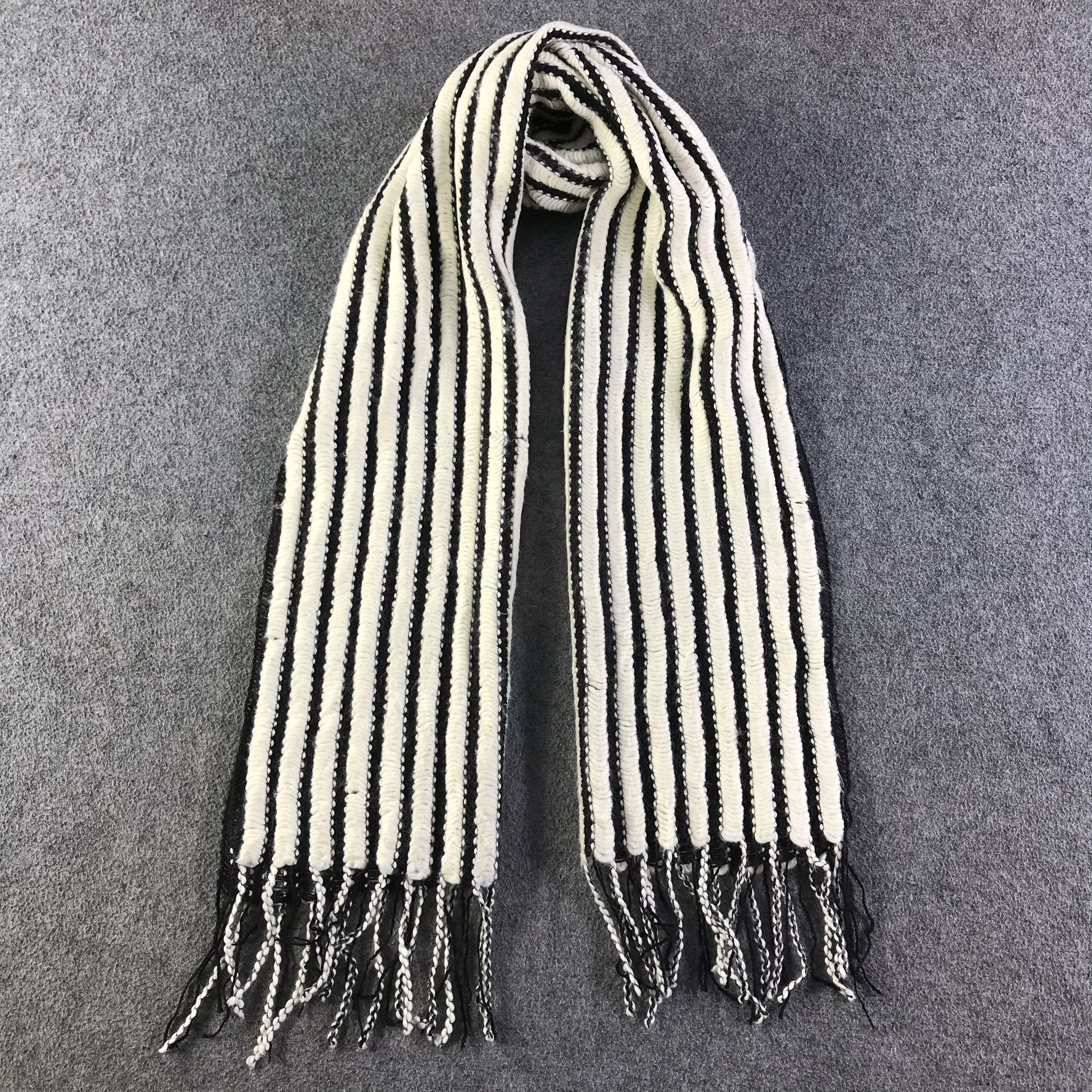 agnes b. Agnes B. Scarf / Muffler / Neckwear SS1456 Size ONE SIZE - 1 Thumbnail