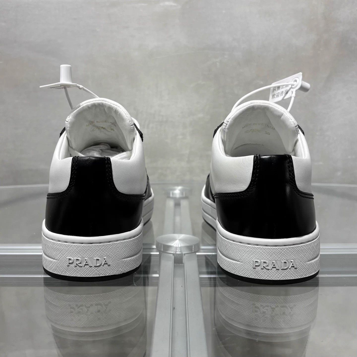 Prada Prada Triangle Logo Black/White Sneakers 35 New Worn Once Size US 4.5 / IT 34.5 - 6 Thumbnail