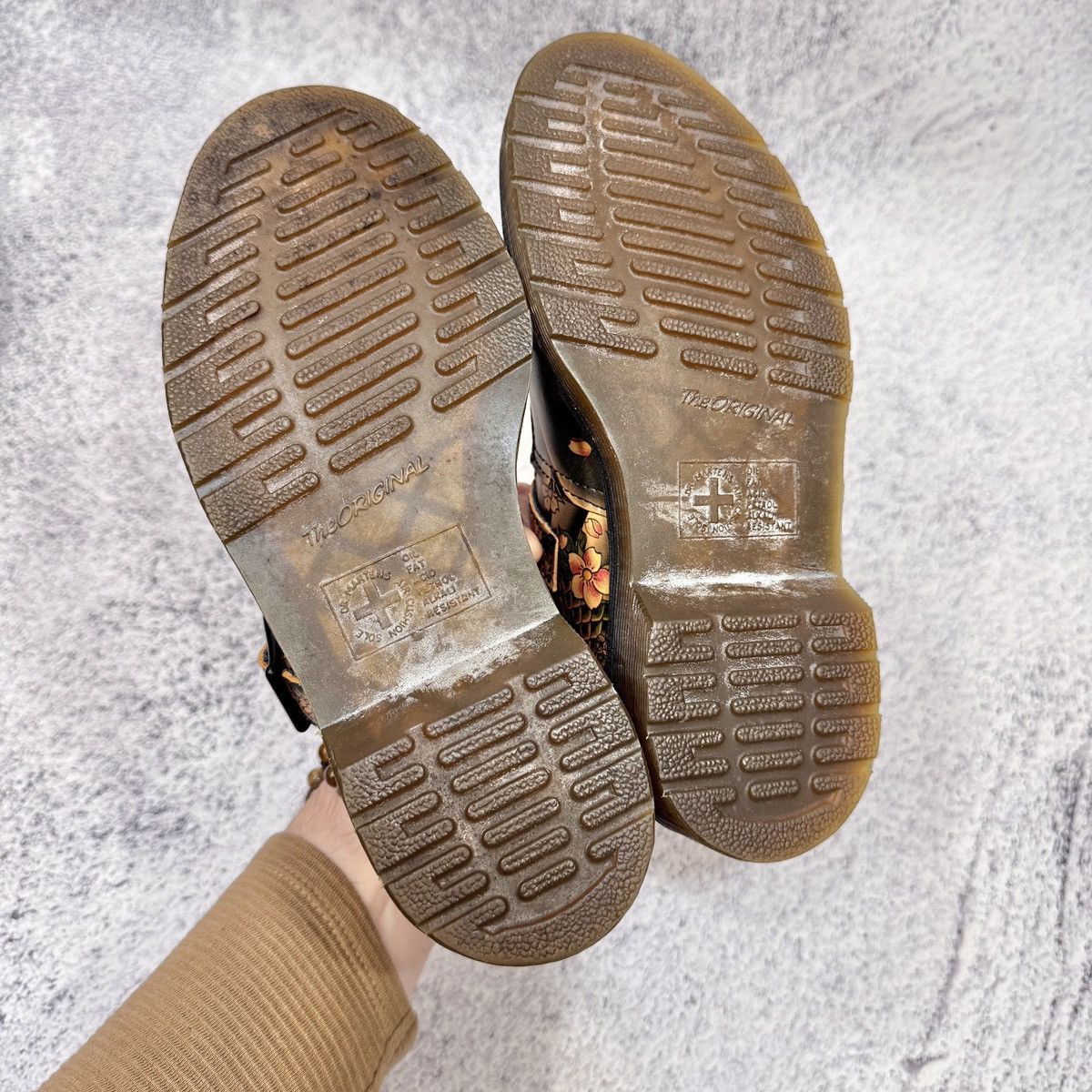 Dr. Martens Dr. Martens Polley Mary Jane Japanese Tatoo UK3 EU36 Size US 6 / IT 36 - 9 Thumbnail