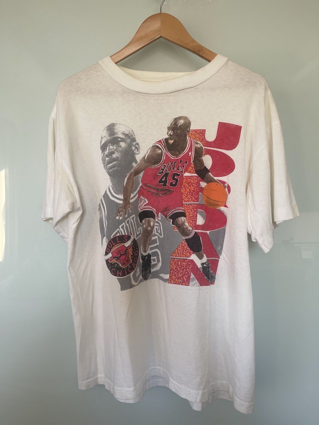 Vintage Vintage Single Stitch Michael Jordan 45 Tee Size US M / EU 48-50 / 2 - 1 Thumbnail