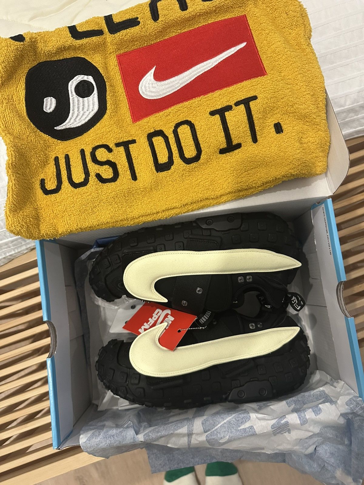 NikE CPFM Air Flea 2