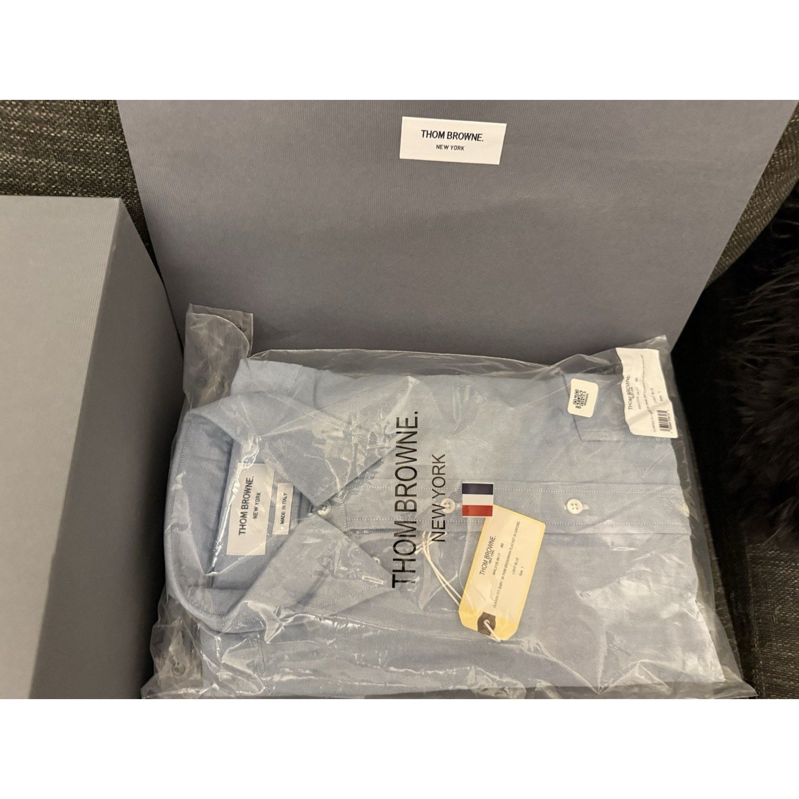 Thom Browne NWT Thom Browne $600 Grosgrain Button Placket Oxford Shirt Size US S / EU 44-46 / 1 - 3 Thumbnail